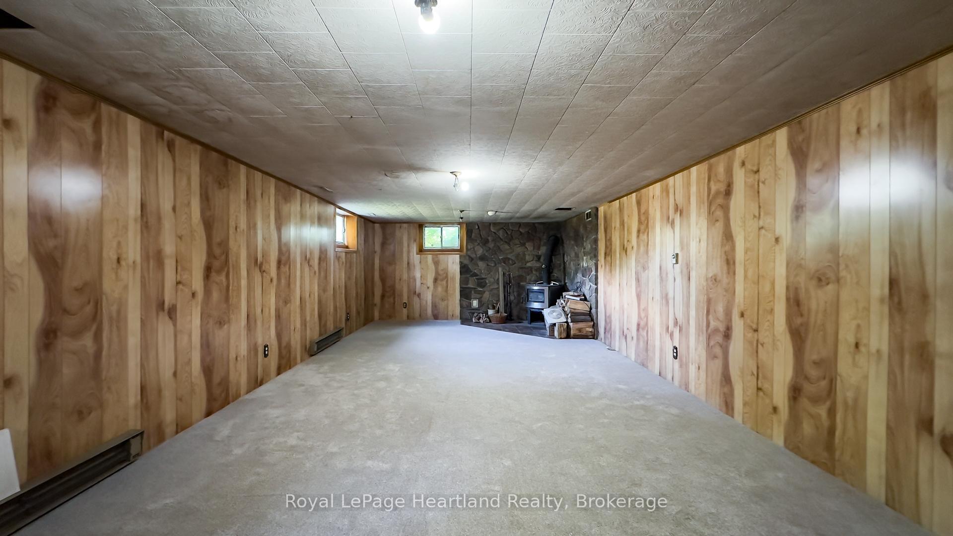 Photo 38 of 42534 Kirkton Road, South Huron, Usborne — HOMEH