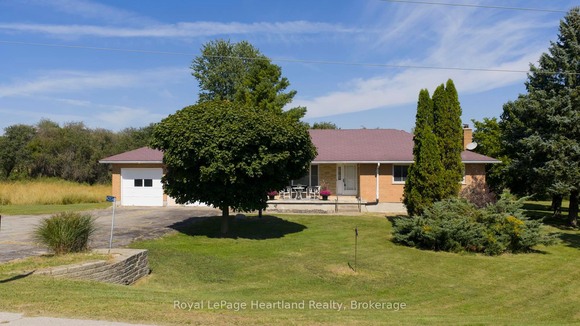 Photo 44 of 42534 Kirkton Road, South Huron, Usborne — HOMEH