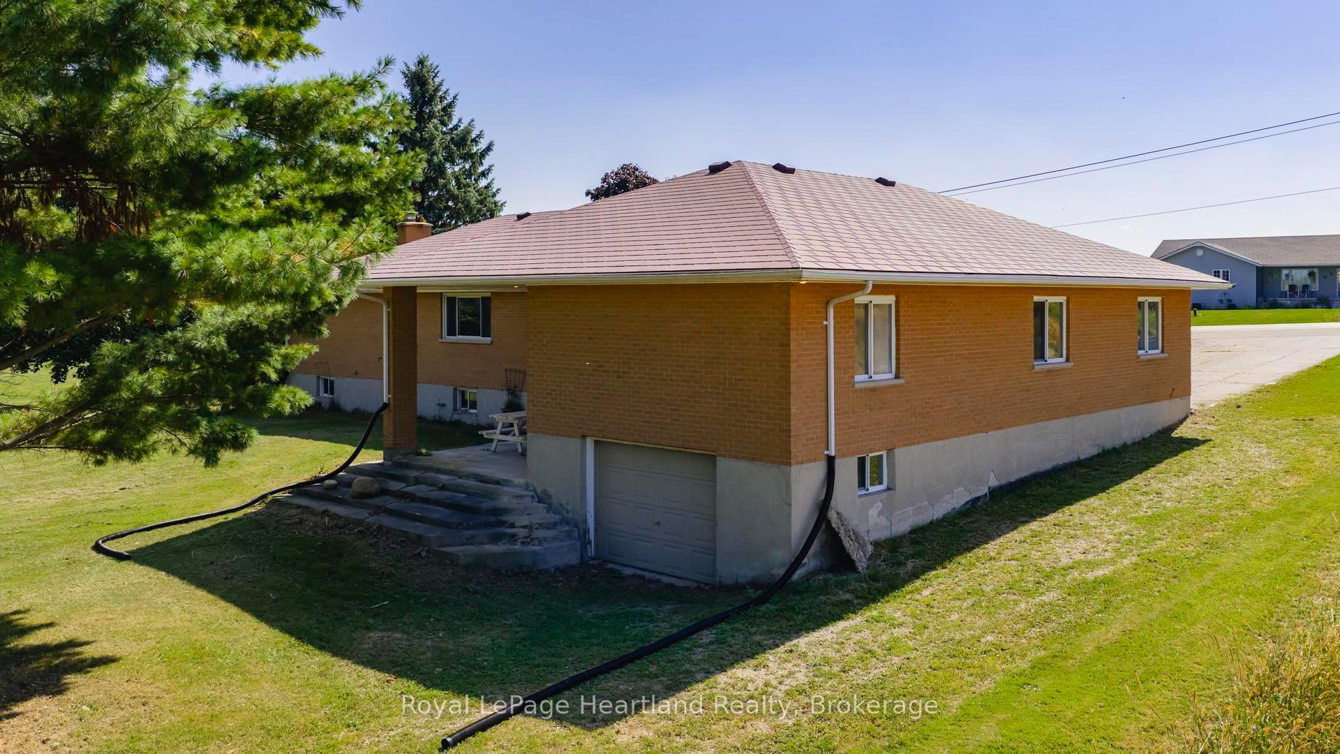 Photo 45 of 42534 Kirkton Road, South Huron, Usborne — HOMEH