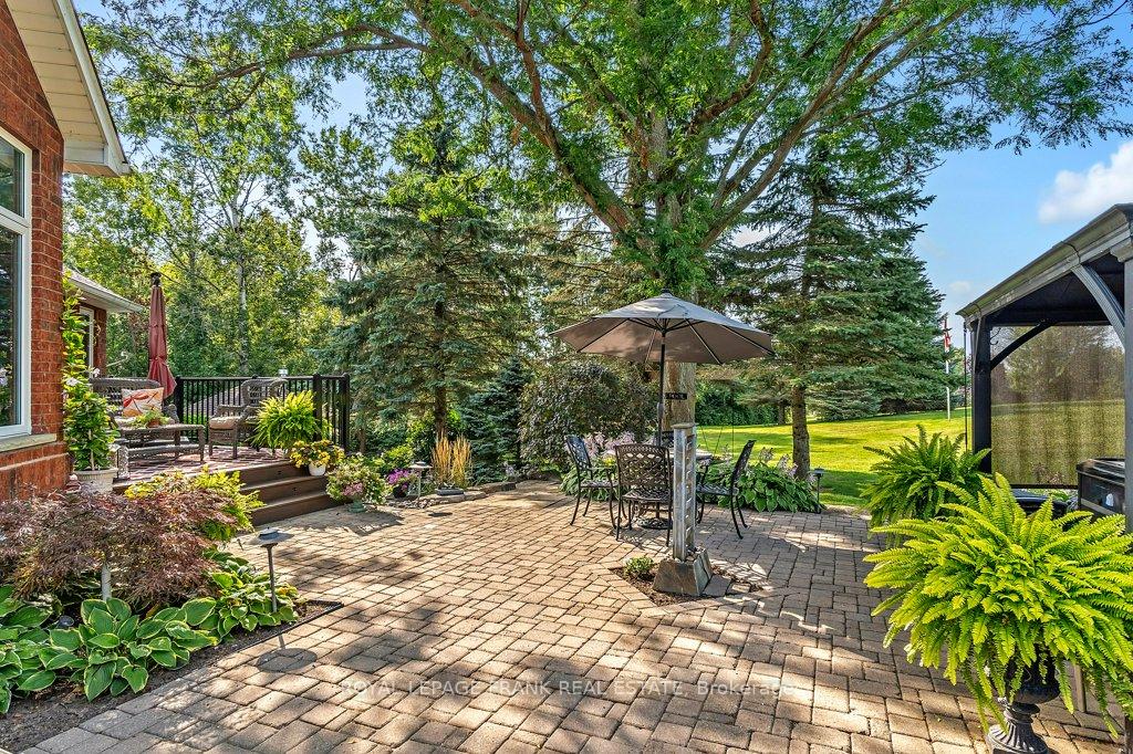 Photo 12 of 11 Cawkers Cove Road, Scugog, Port Perry — HOMEH