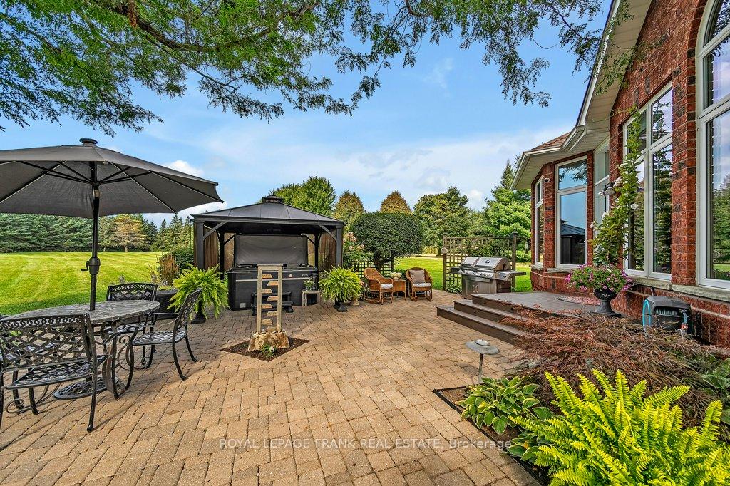 Photo 16 of 11 Cawkers Cove Road, Scugog, Port Perry — HOMEH