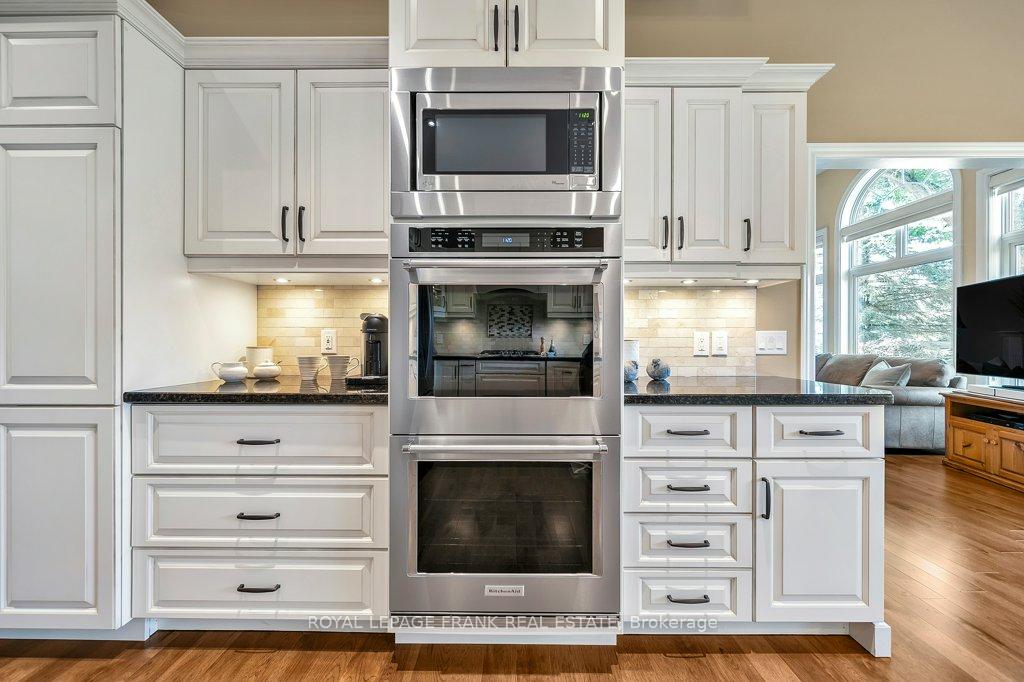Photo 23 of 11 Cawkers Cove Road, Scugog, Port Perry — HOMEH