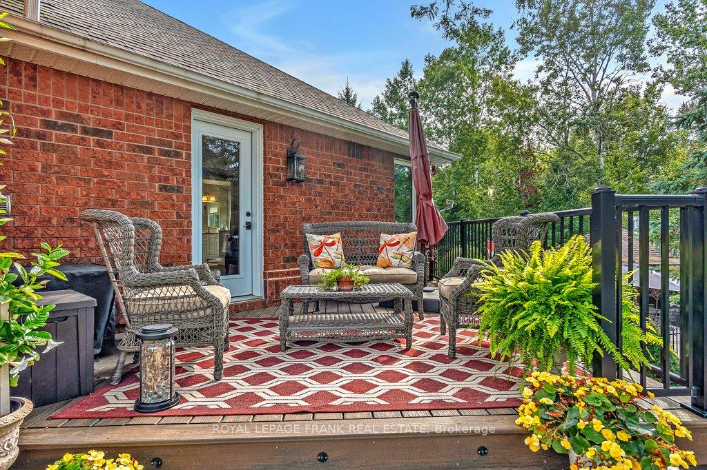 Photo 33 of 11 Cawkers Cove Road, Scugog, Port Perry — HOMEH