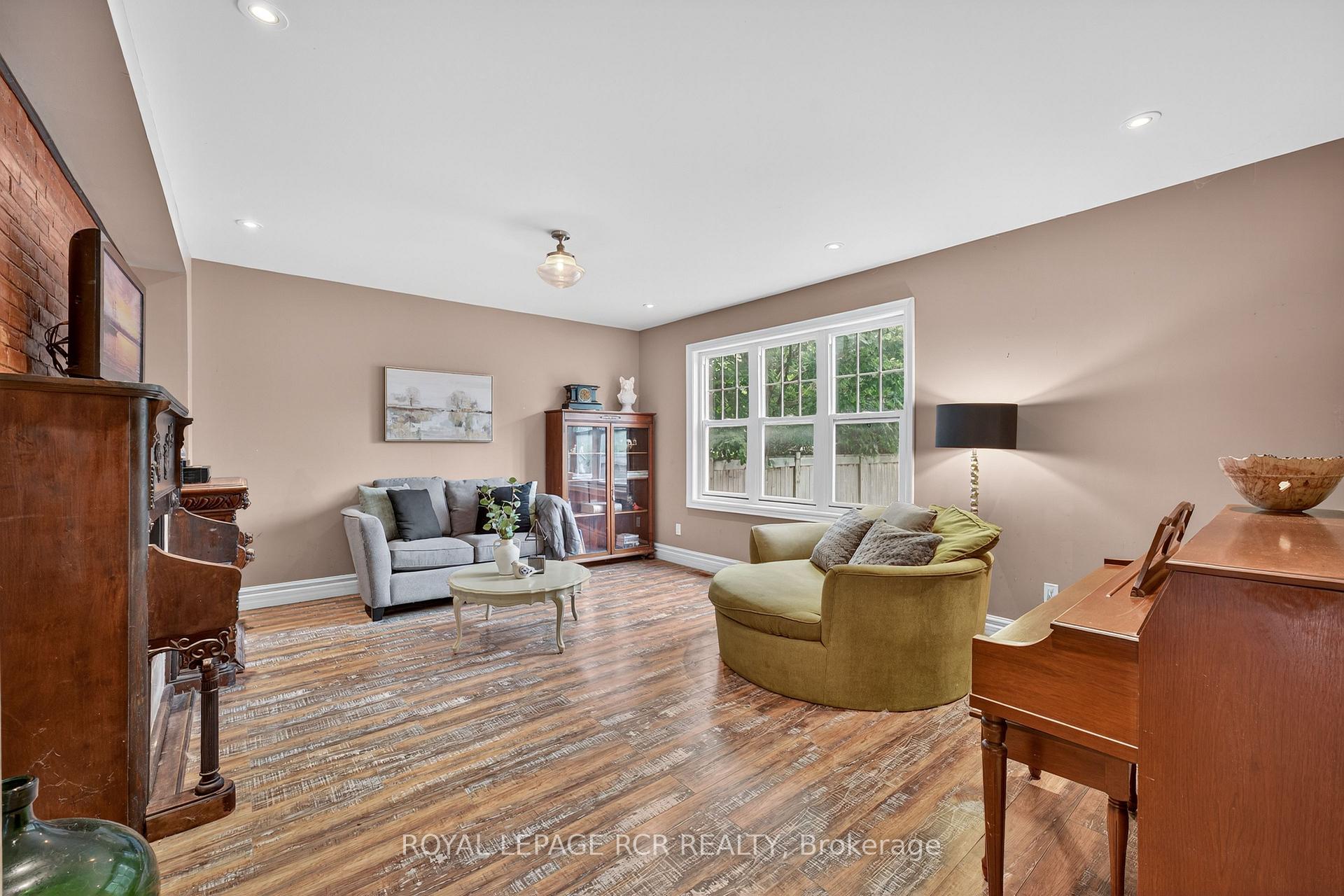 Photo 12 of 120 Joseph Street, Shelburne — HOMEH
