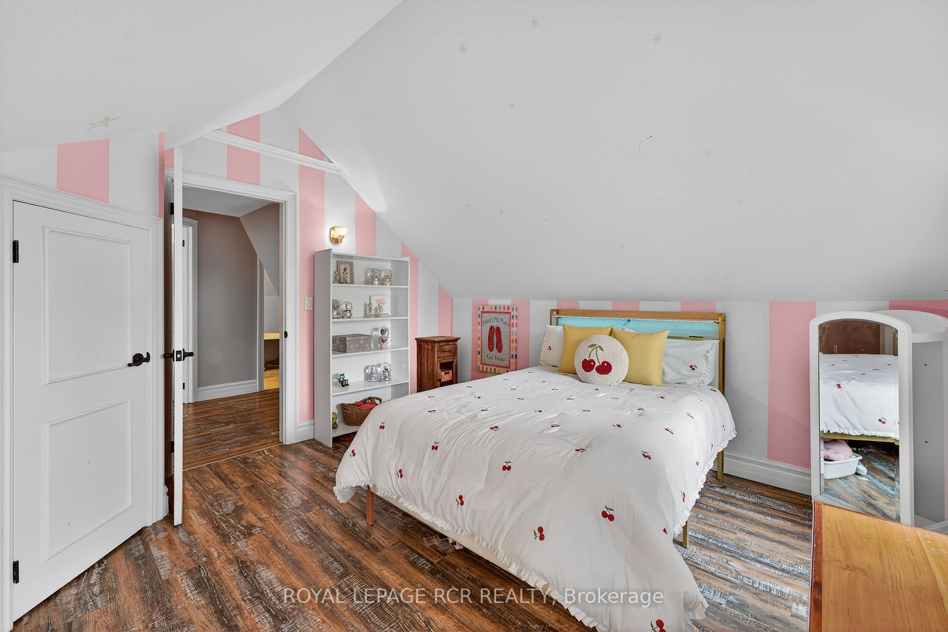 Photo 30 of 120 Joseph Street, Shelburne — HOMEH