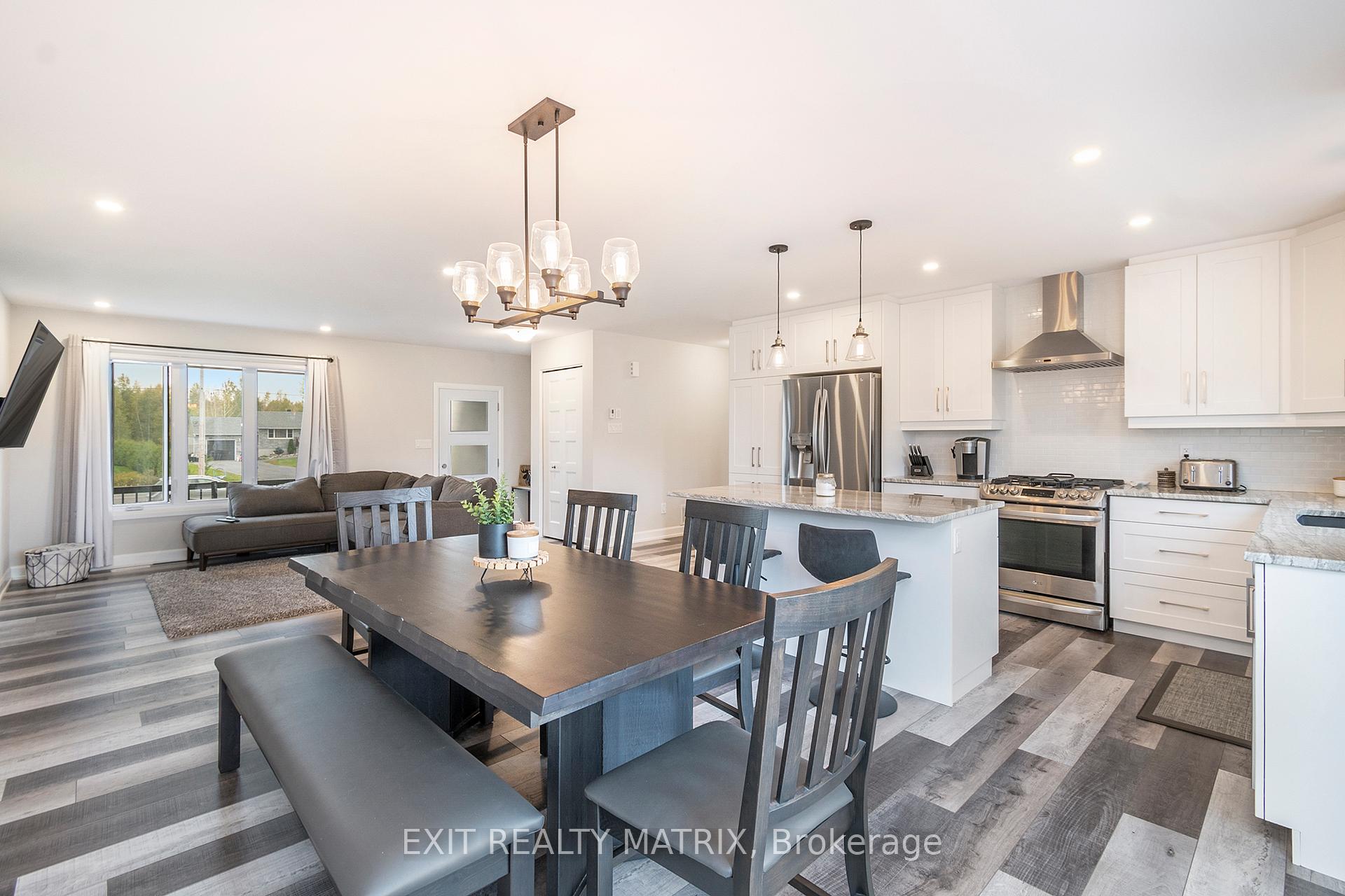 Photo 5 of 13 Glenco Road, South Glengarry, South Glengarry (Charlottenburgh) Twp — HOMEH