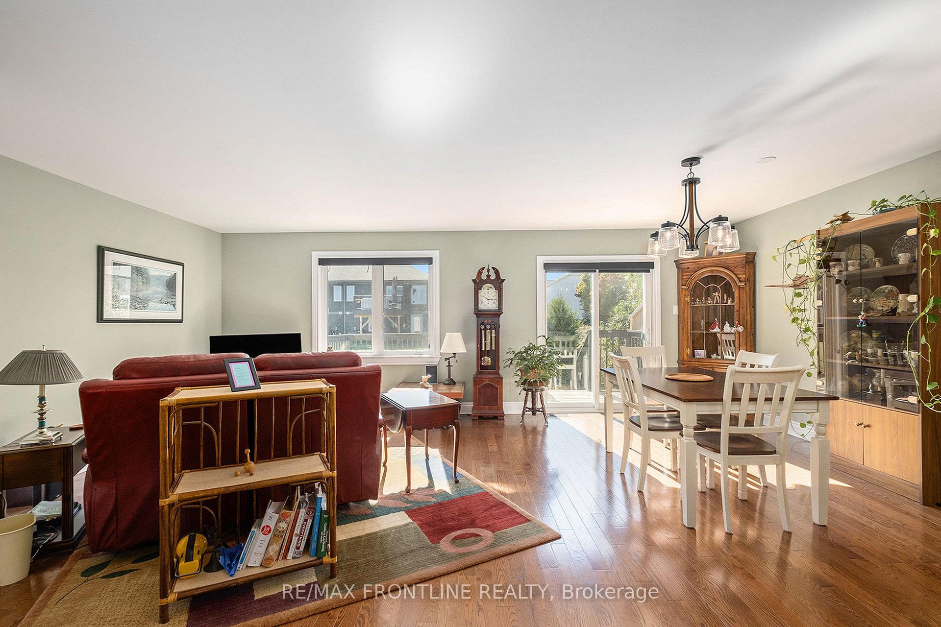 Photo 8 of 53 Lee Avenue, Smiths Falls — HOMEH