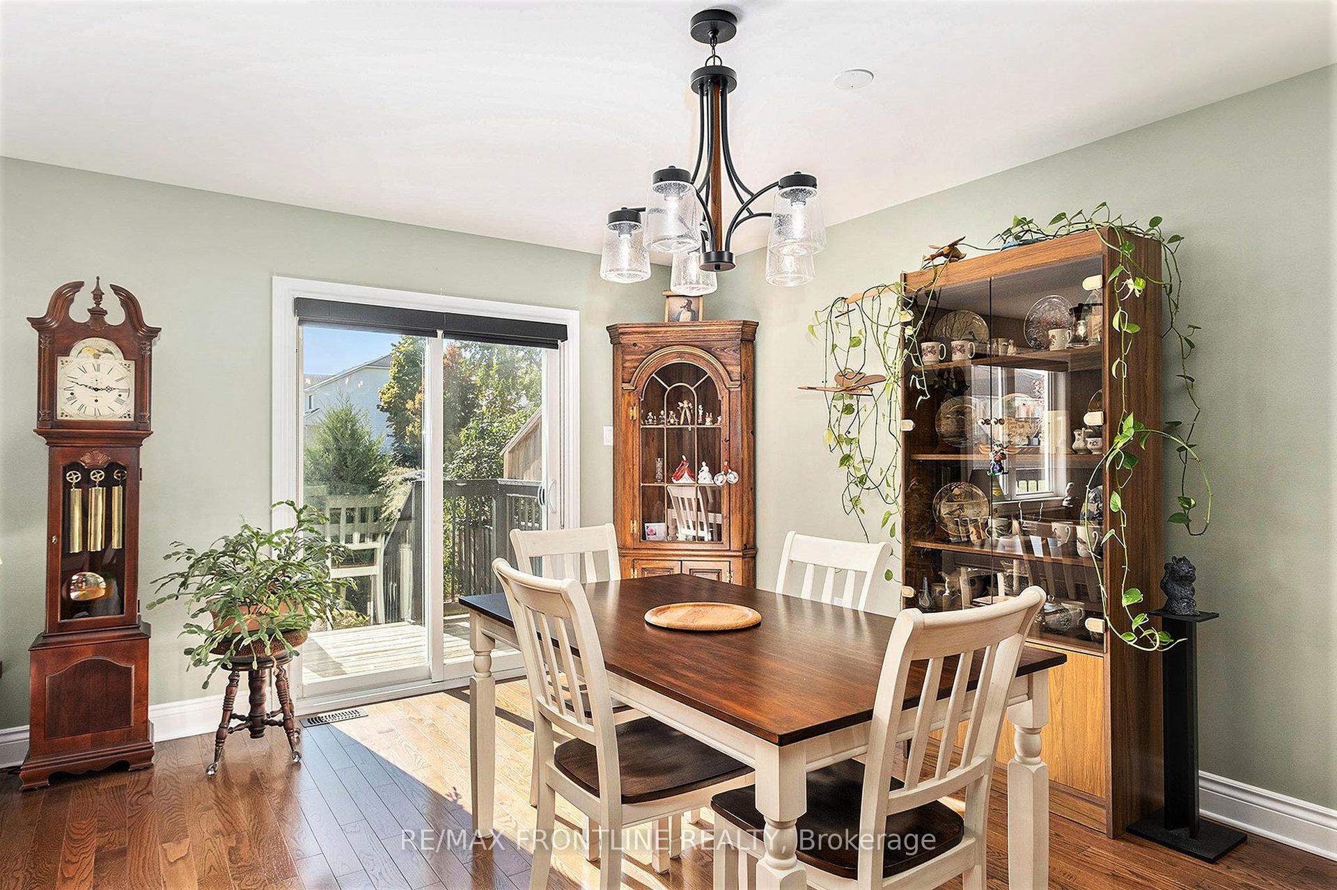 Photo 9 of 53 Lee Avenue, Smiths Falls — HOMEH