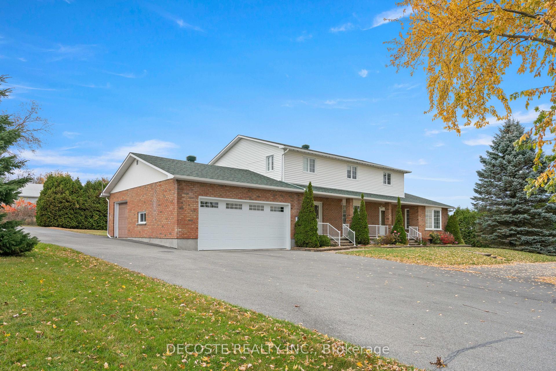 Photo 1 of 20611 Concession 5 Road, South Glengarry, South Glengarry (Lancaster) Twp — HOMEH