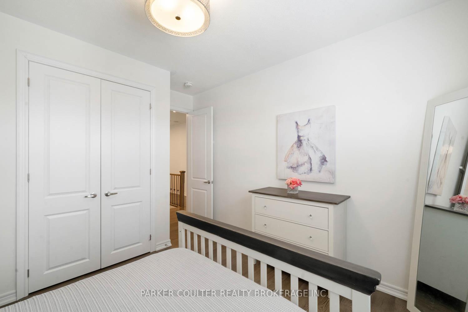 Photo 18 of 745 Gilmour Crescent, Shelburne — HOMEH