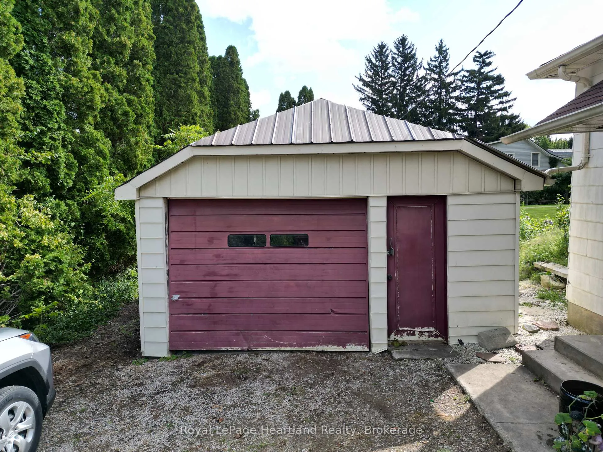 Photo 10 of 34 Main Street S, South Huron, Exeter — HOMEH