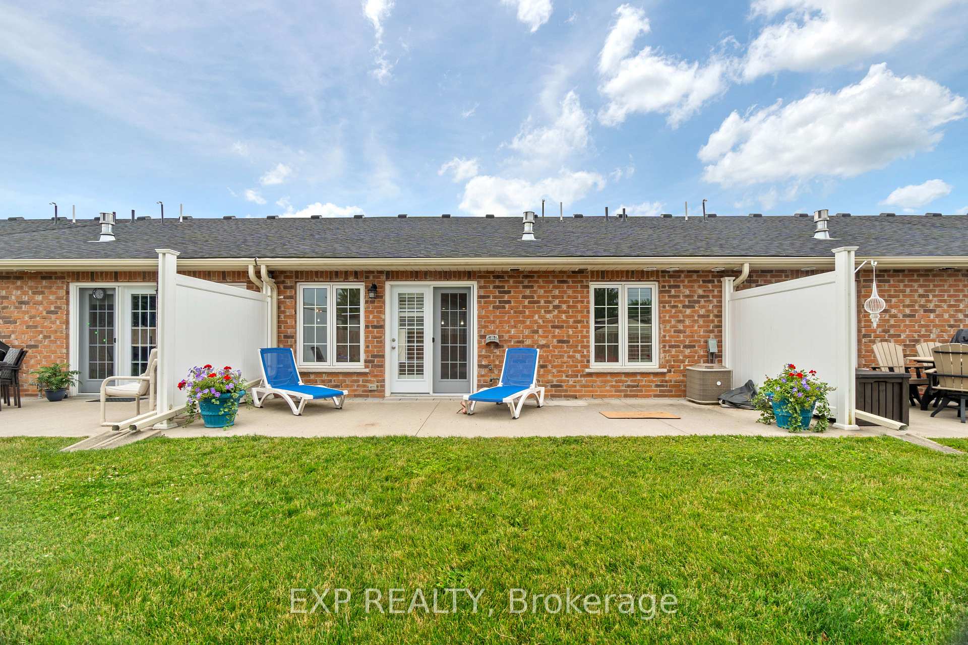 Photo 11 of 18 Devon Drive, South Huron, Exeter — HOMEH