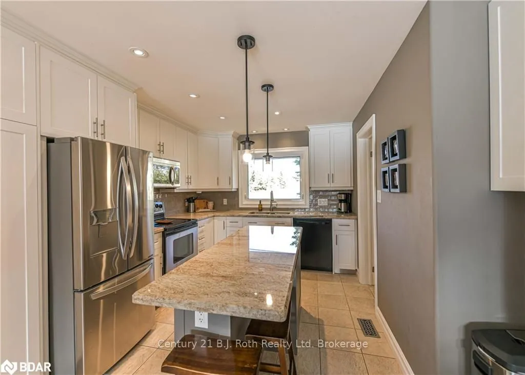 Photo 24 of 8222 County Rd 169, Severn, Washago — HOMEH