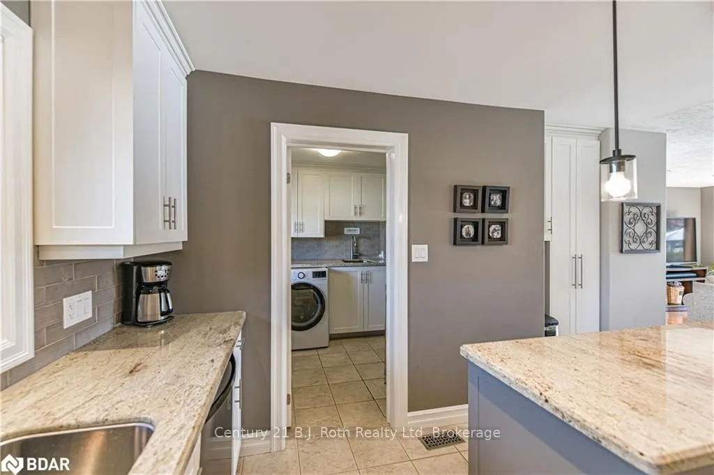 Photo 27 of 8222 County Rd 169, Severn, Washago — HOMEH