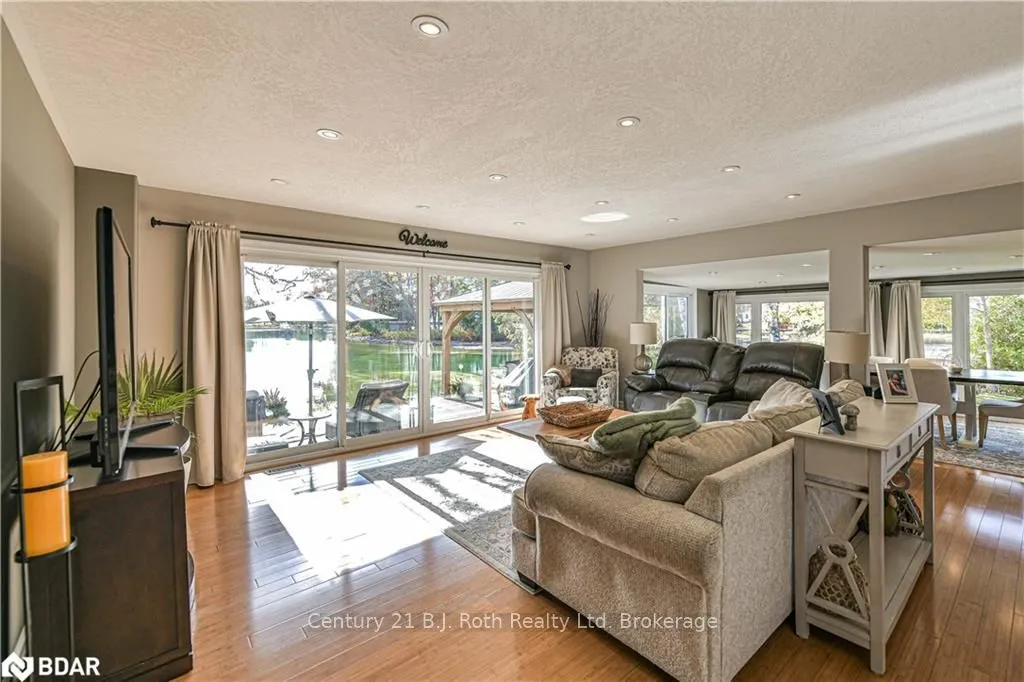 Photo 31 of 8222 County Rd 169, Severn, Washago — HOMEH