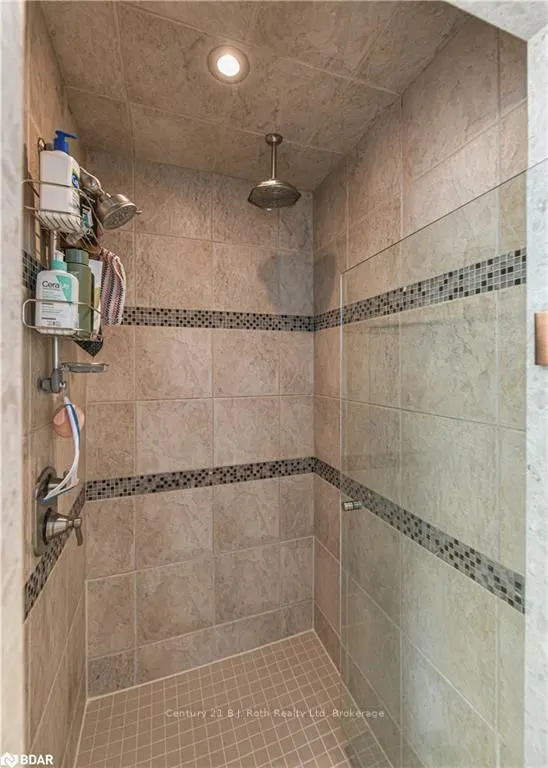 Photo 34 of 8222 County Rd 169, Severn, Washago — HOMEH