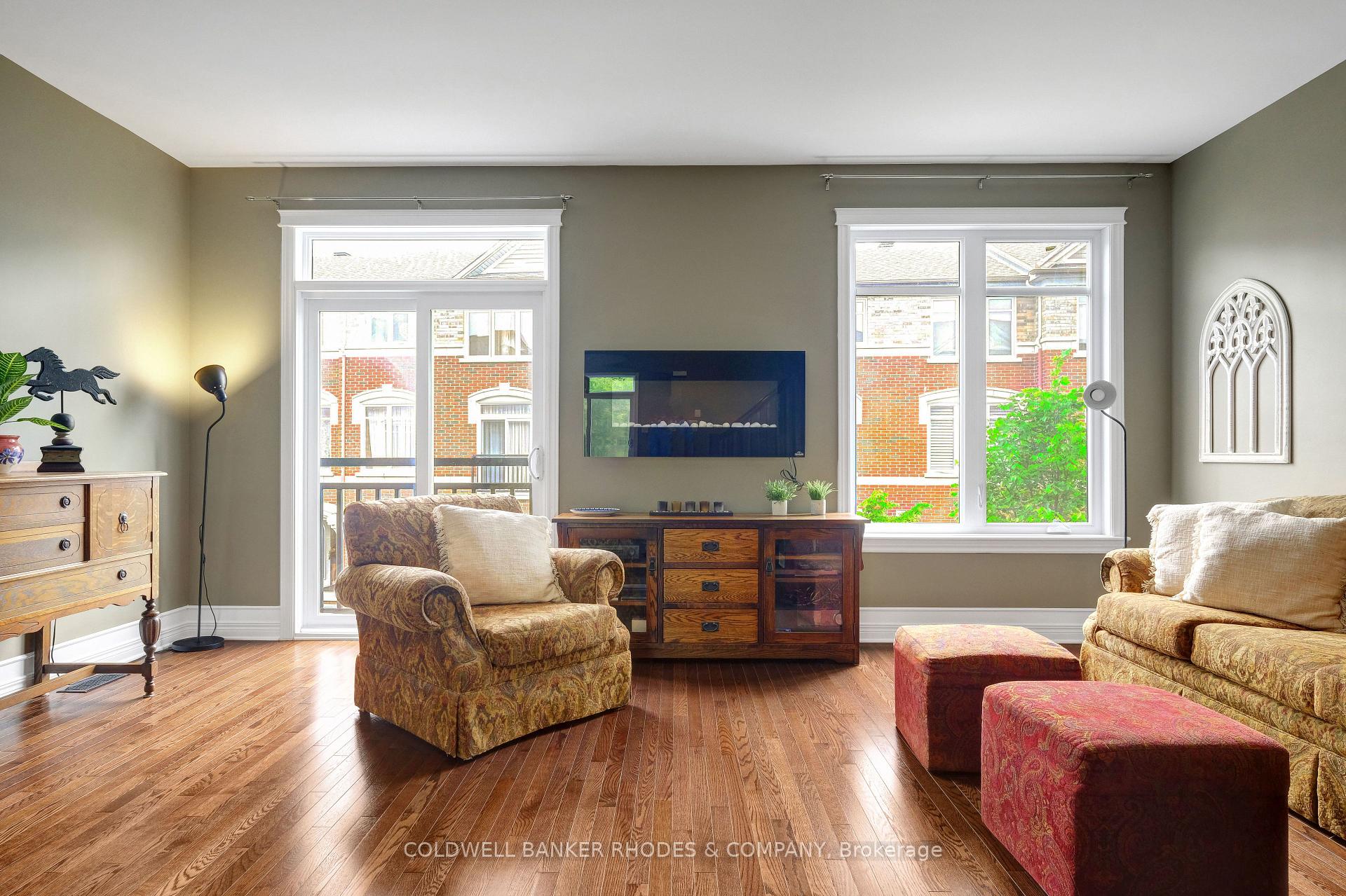 Photo 5 of 204 Accolade Private, Ottawa, Craig Henry/Woodvale — HOMEH