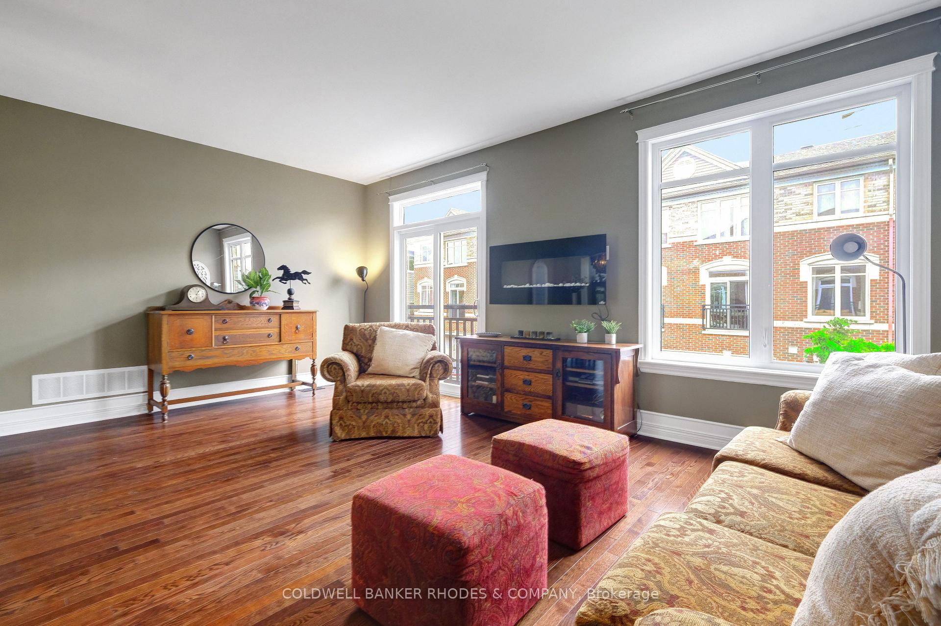 Photo 7 of 204 Accolade Private, Ottawa, Craig Henry/Woodvale — HOMEH