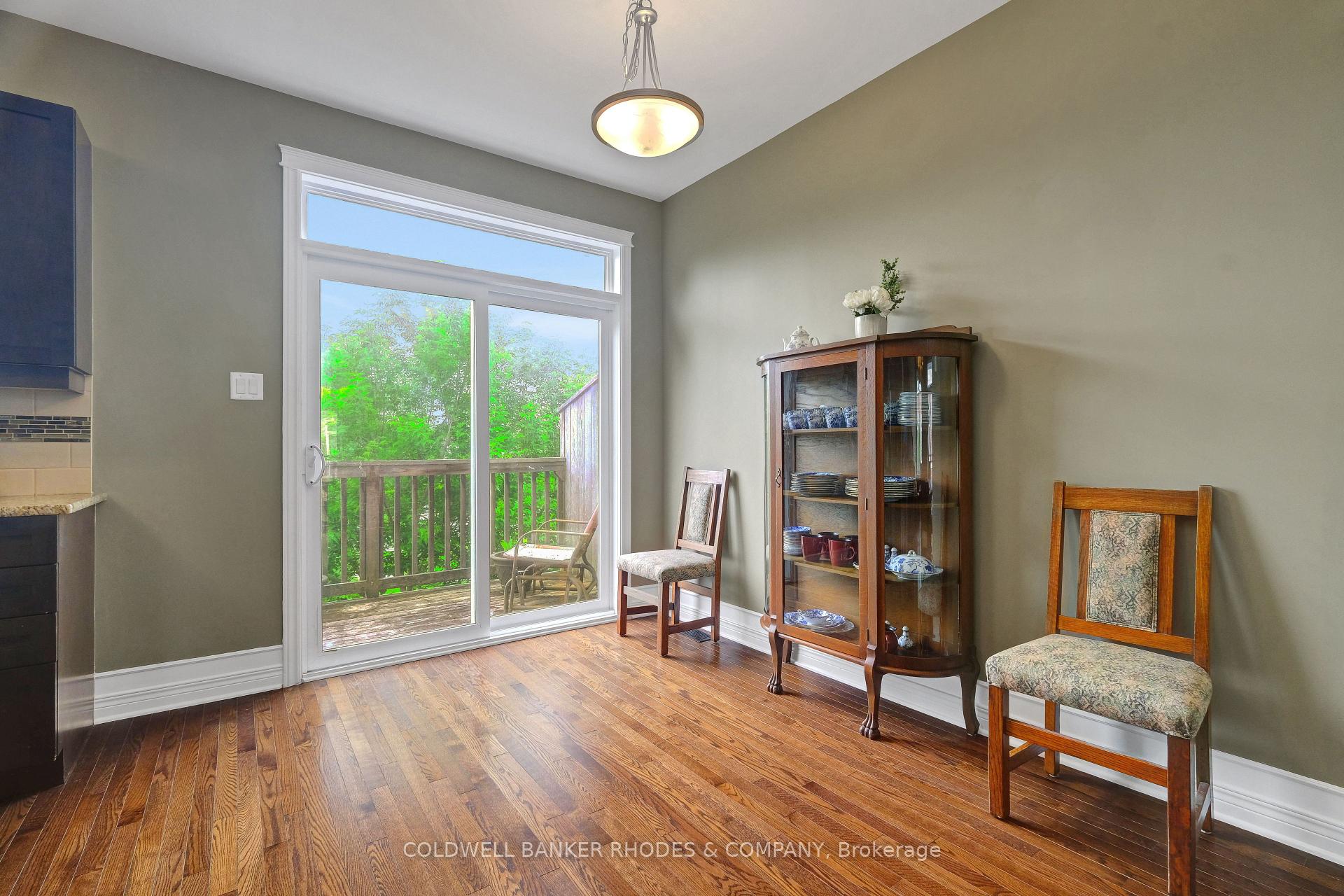 Photo 14 of 204 Accolade Private, Ottawa, Craig Henry/Woodvale — HOMEH