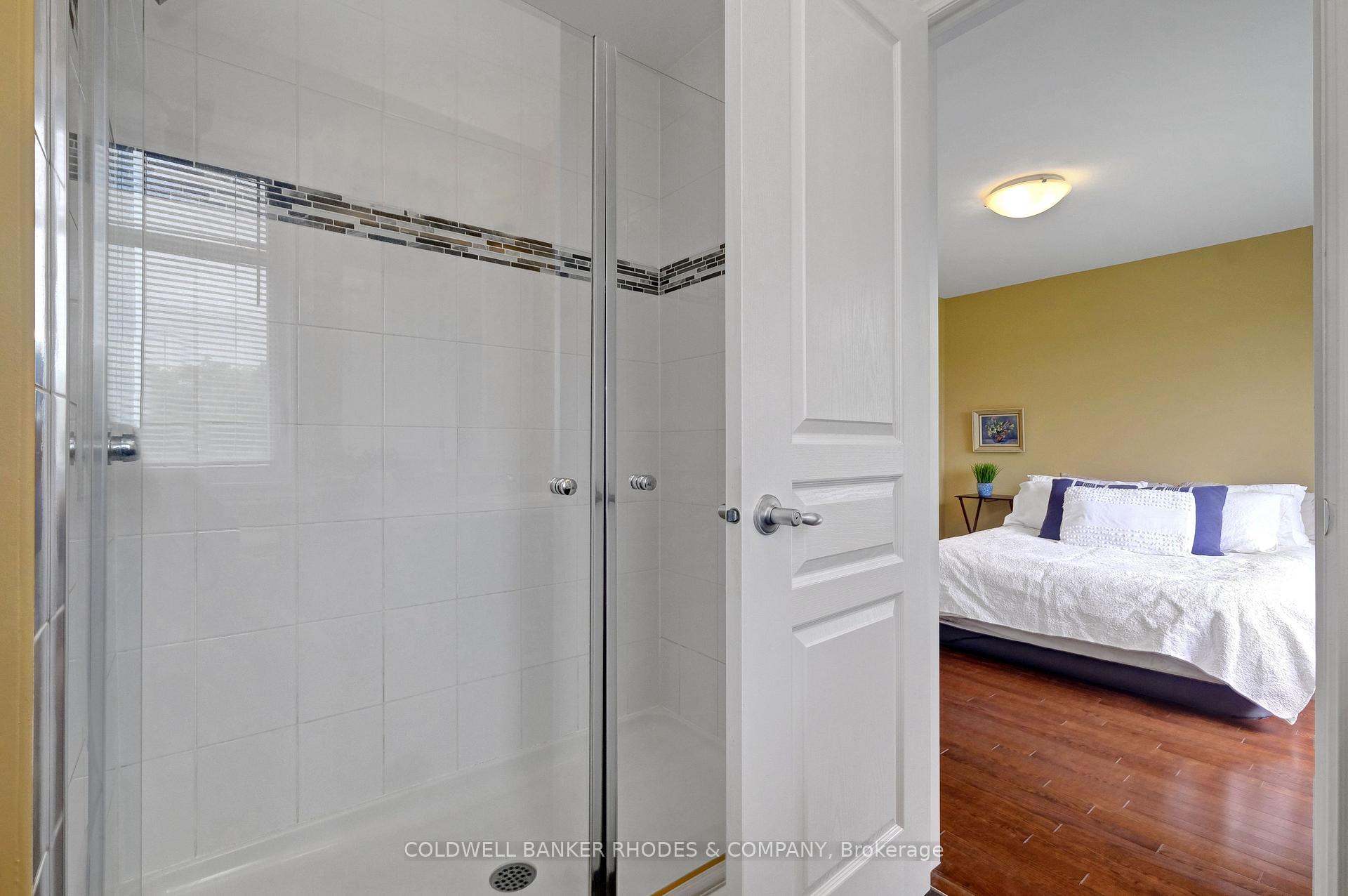 Photo 16 of 204 Accolade Private, Ottawa, Craig Henry/Woodvale — HOMEH