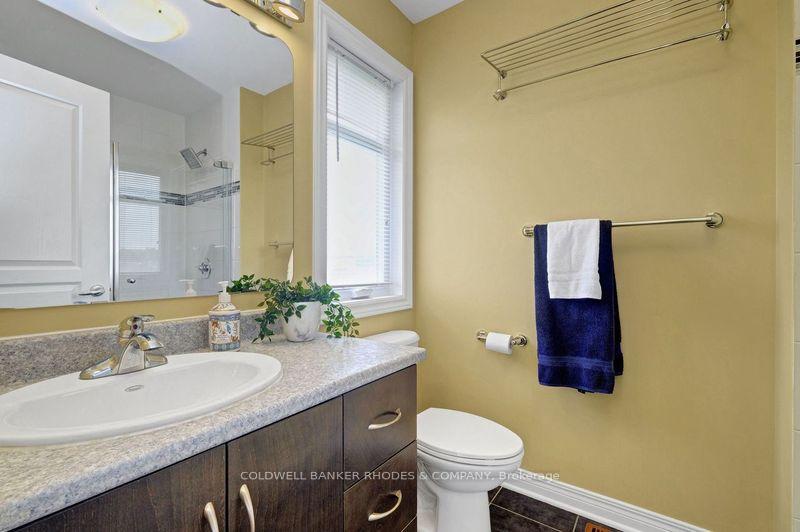 Photo 17 of 204 Accolade Private, Ottawa, Craig Henry/Woodvale — HOMEH