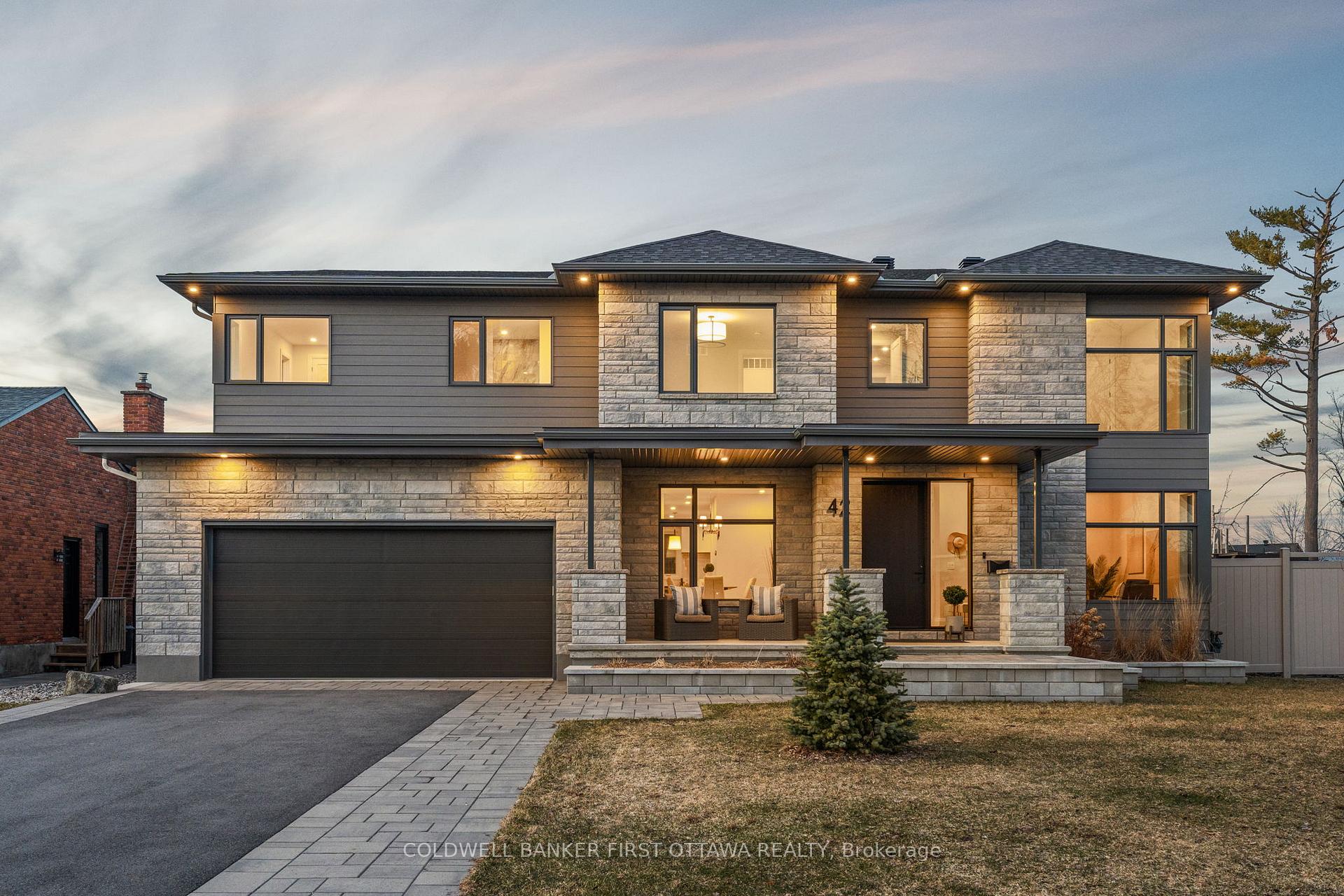 Front of 42 Parkland Crescent