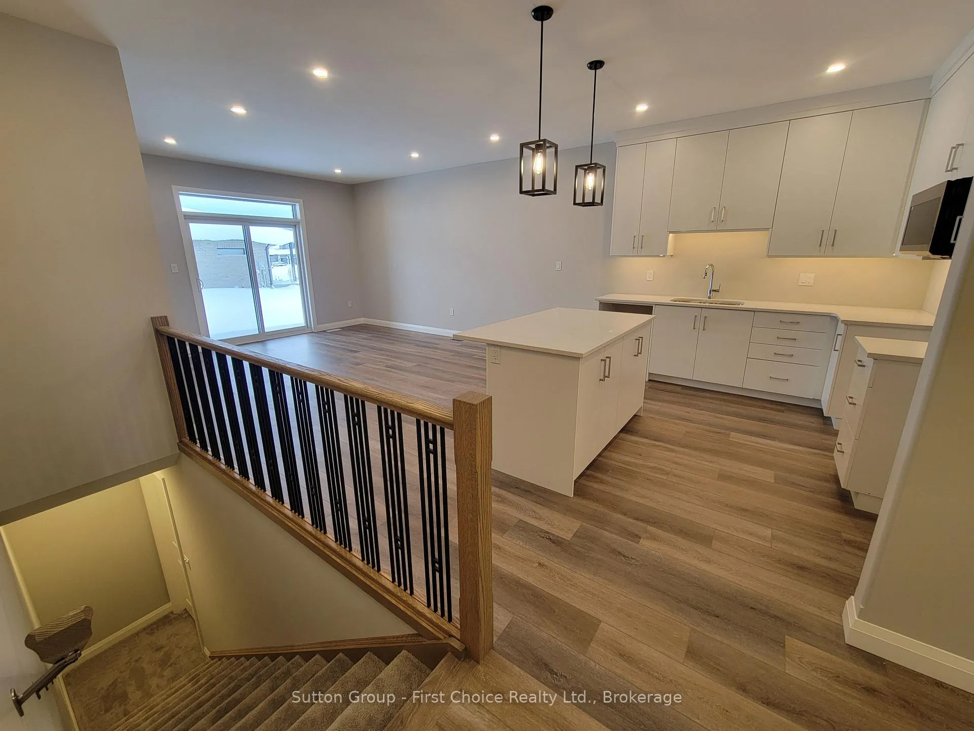 Photo 3 of 119 Rowe Avenue, South Huron, Exeter — HOMEH