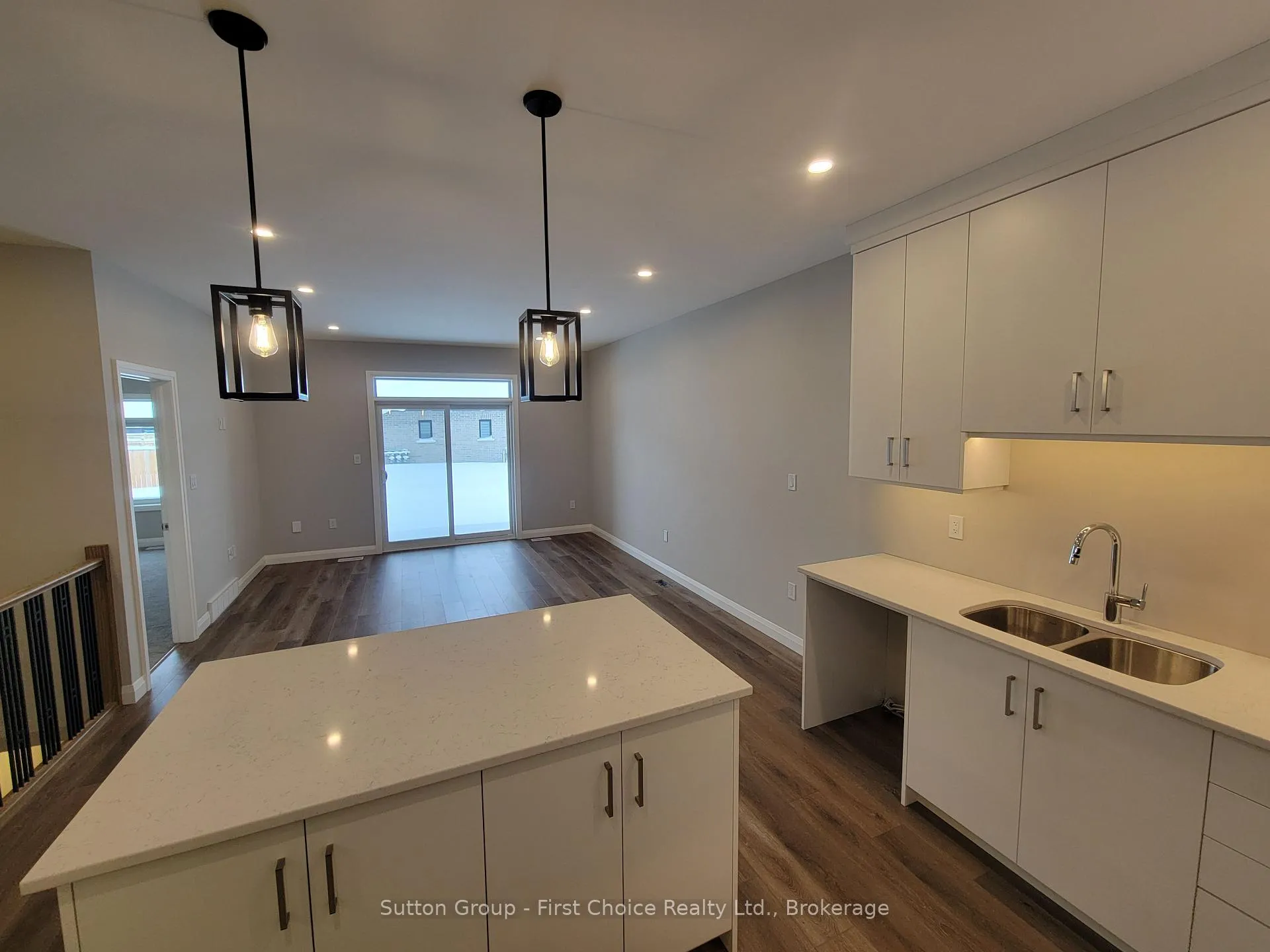 Photo 4 of 119 Rowe Avenue, South Huron, Exeter — HOMEH
