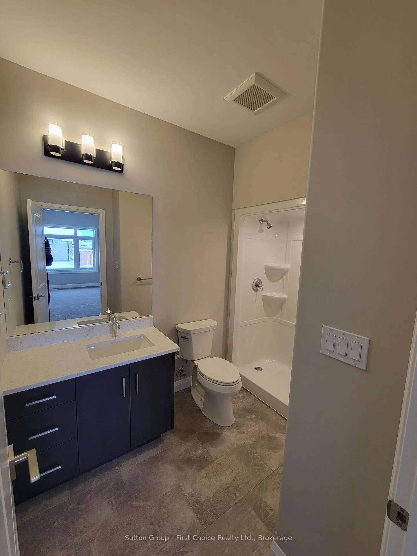 Photo 10 of 119 Rowe Avenue, South Huron, Exeter — HOMEH
