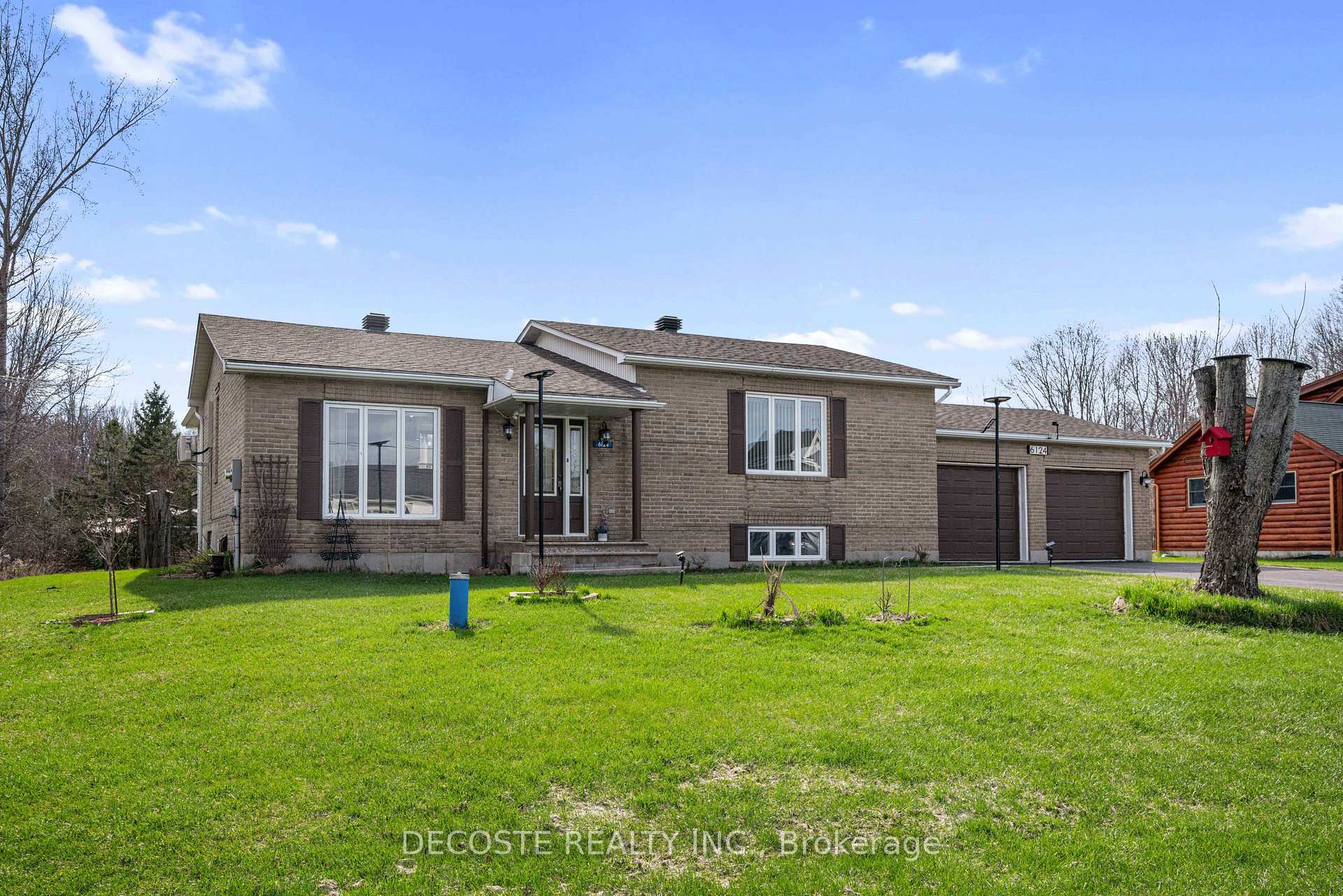 Photo 2 of 6124 MacBain Street, South Glengarry, South Glengarry (Lancaster) Twp — HOMEH