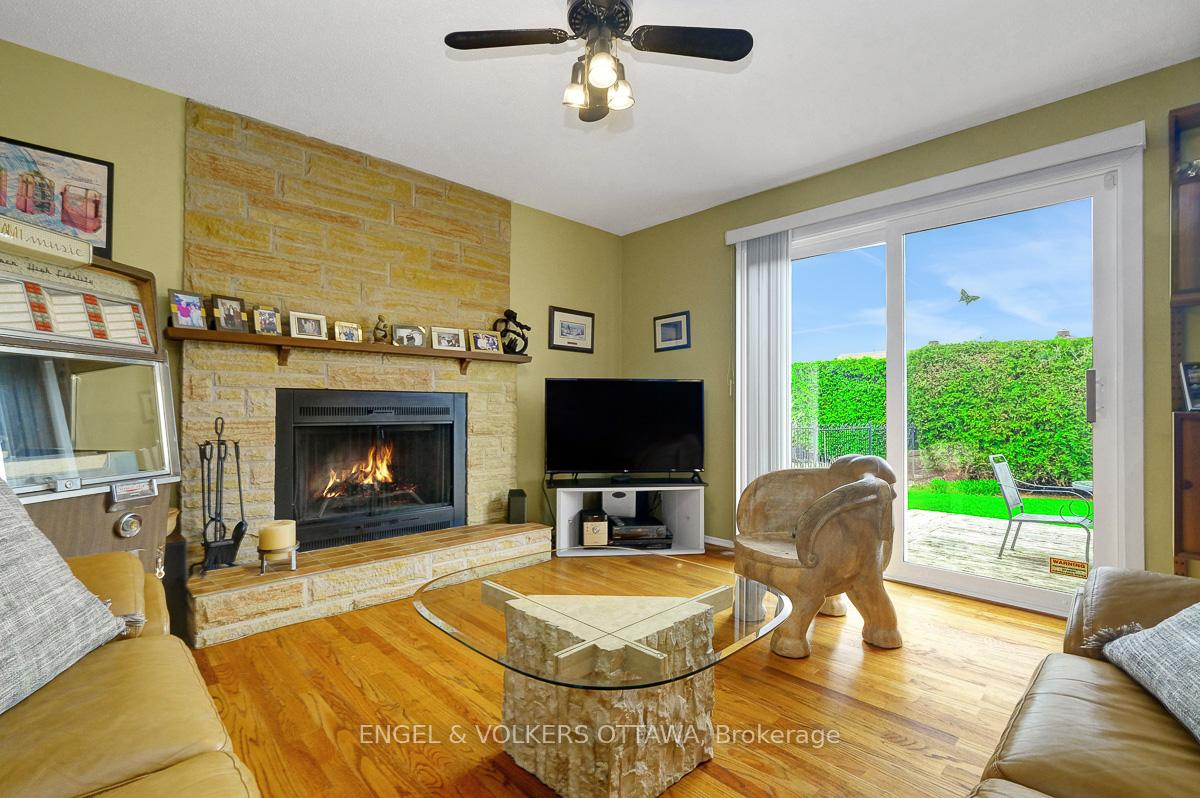 Photo 21 of 59 Charing Road, Ottawa, Craig Henry/Woodvale — HOMEH