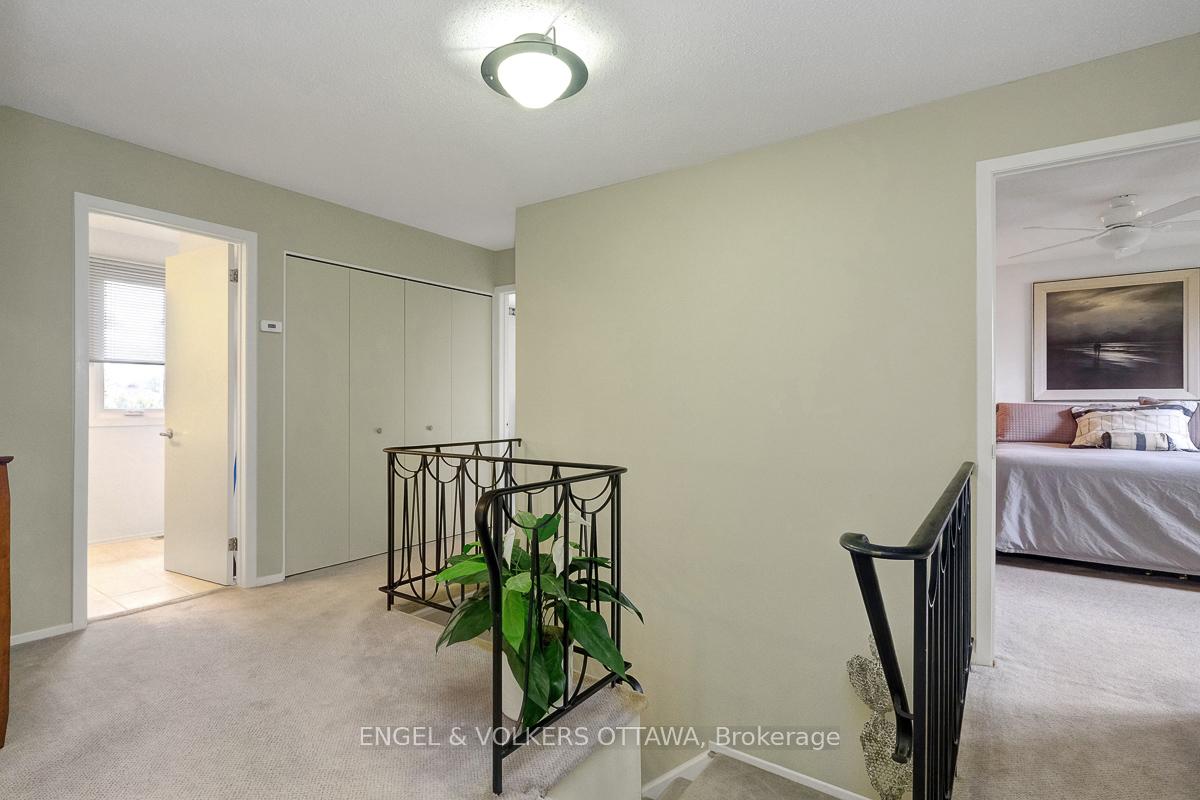 Photo 27 of 59 Charing Road, Ottawa, Craig Henry/Woodvale — HOMEH