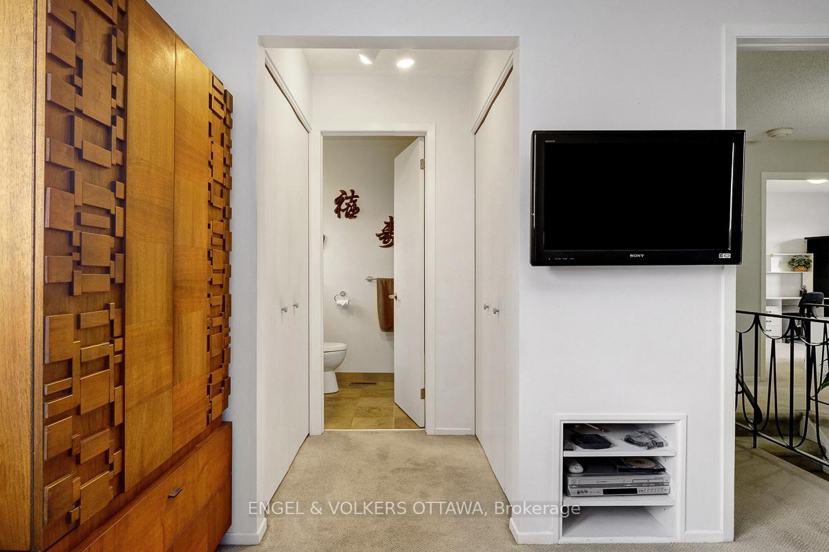 Photo 30 of 59 Charing Road, Ottawa, Craig Henry/Woodvale — HOMEH