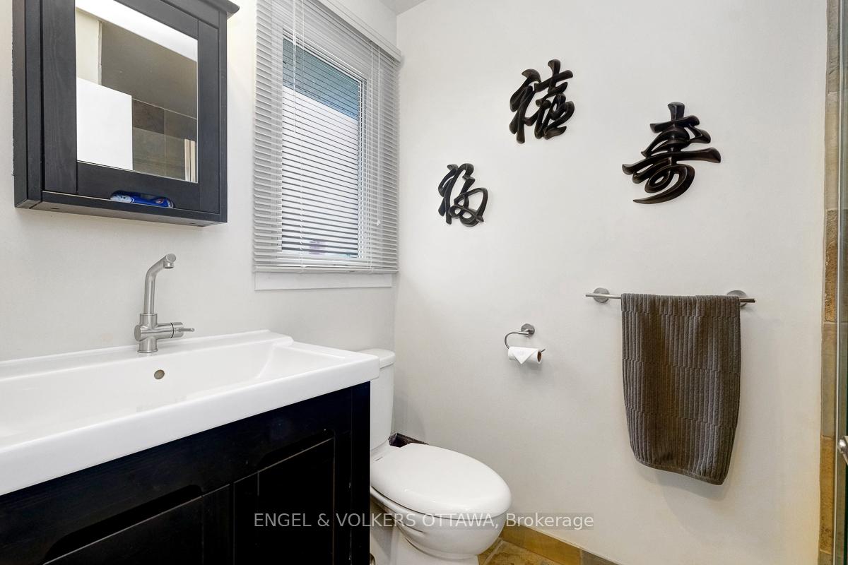 Photo 31 of 59 Charing Road, Ottawa, Craig Henry/Woodvale — HOMEH