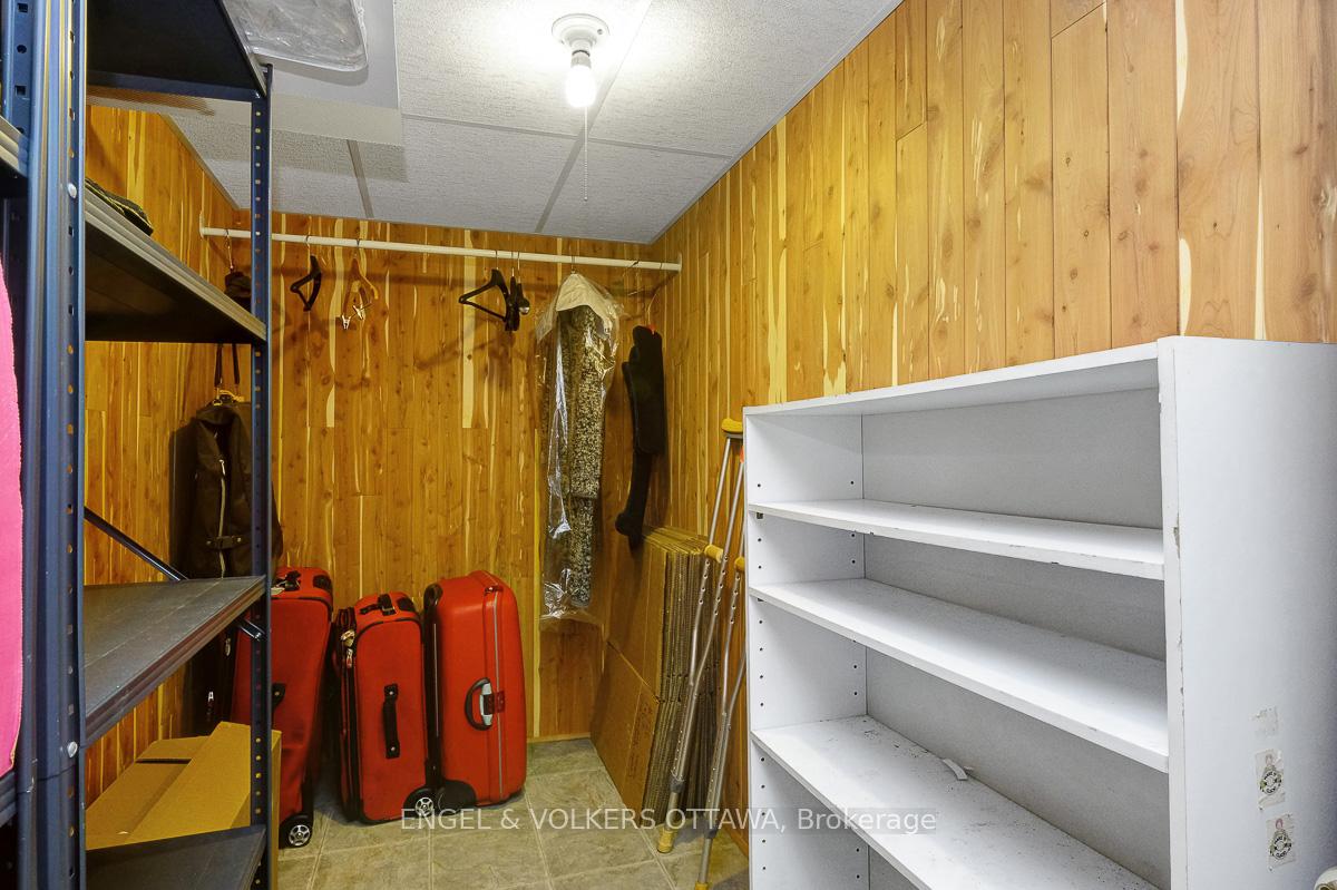 Photo 41 of 59 Charing Road, Ottawa, Craig Henry/Woodvale — HOMEH