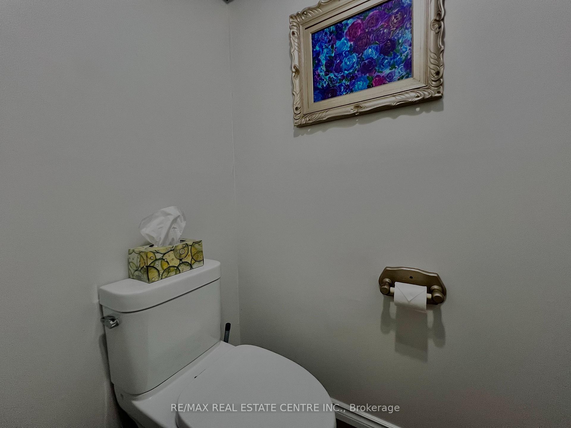 Photo 11 of 504 Pineview Gardens, Shelburne — HOMEH