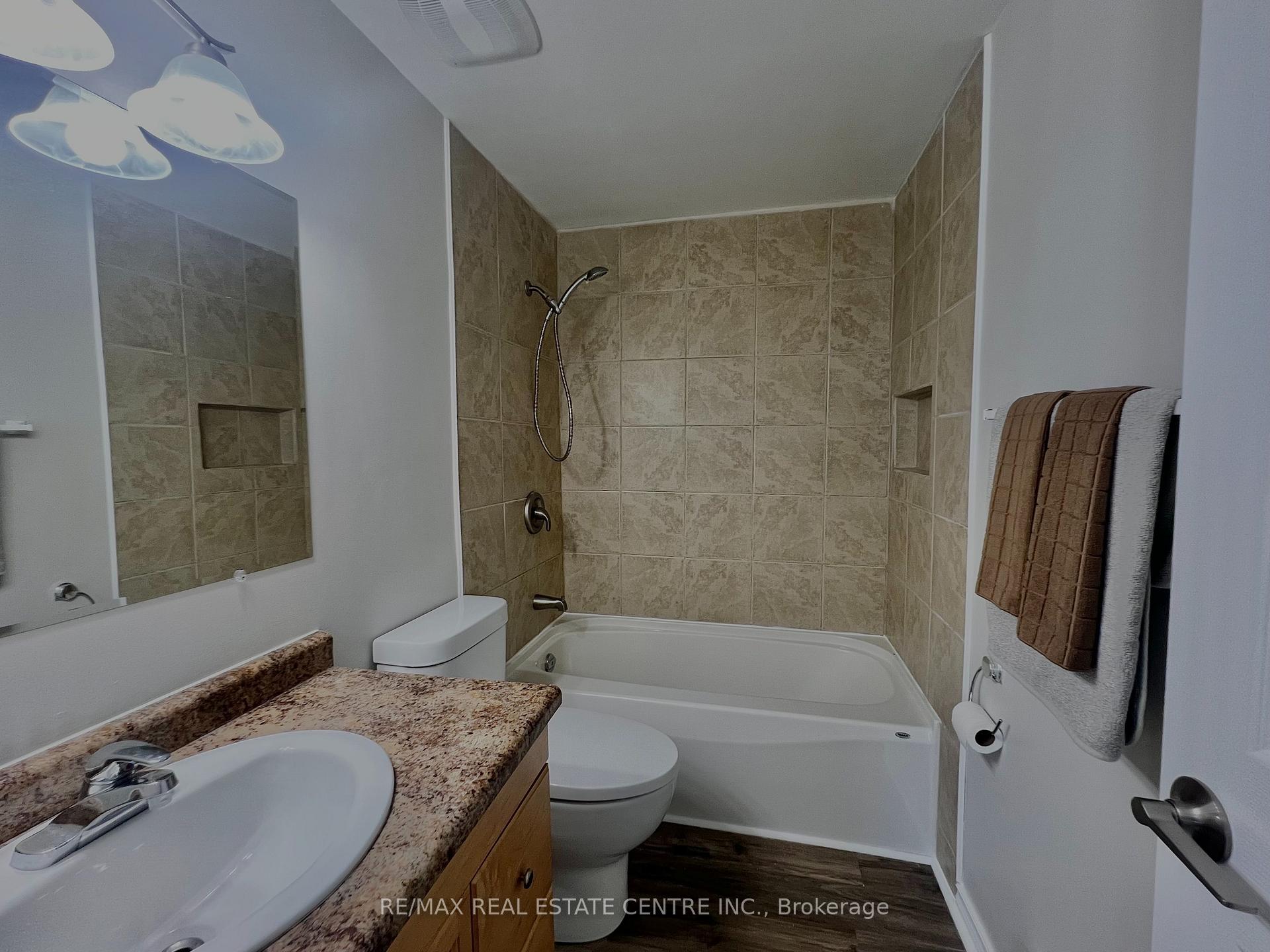 Photo 19 of 504 Pineview Gardens, Shelburne — HOMEH