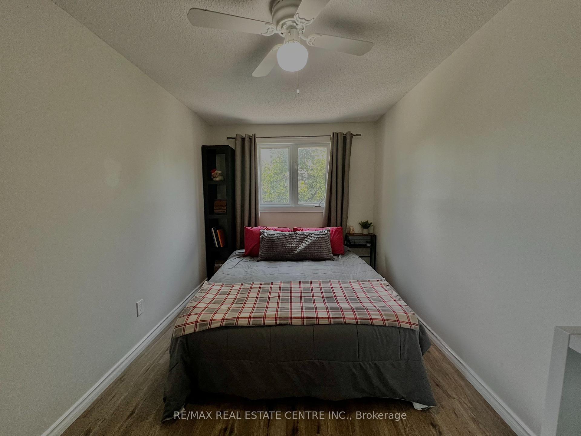 Photo 22 of 504 Pineview Gardens, Shelburne — HOMEH