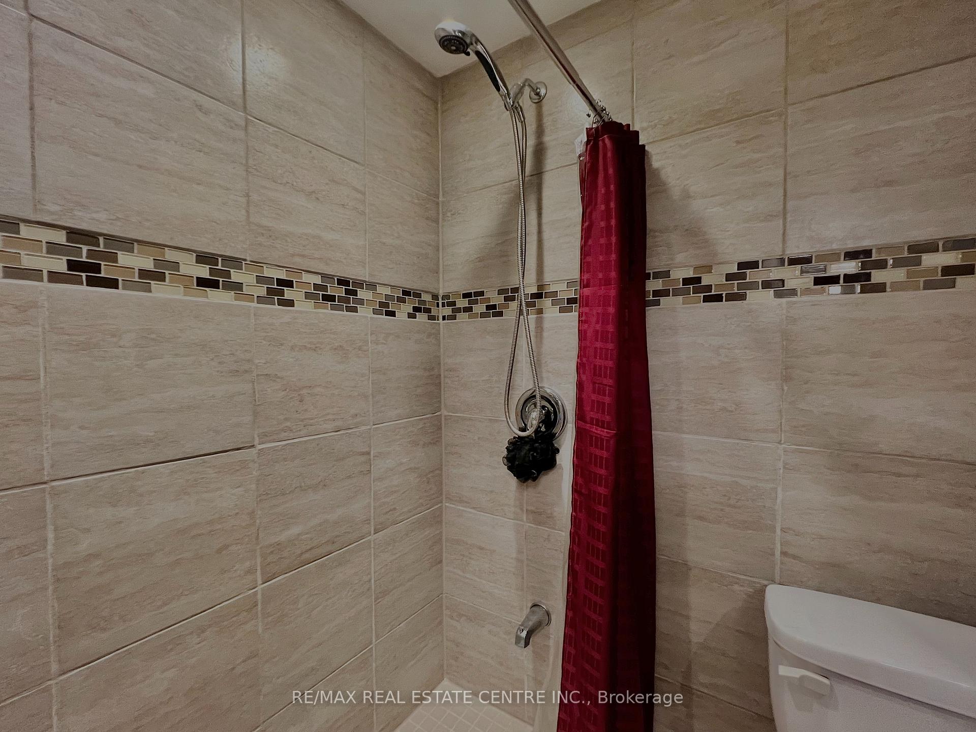 Photo 34 of 504 Pineview Gardens, Shelburne — HOMEH