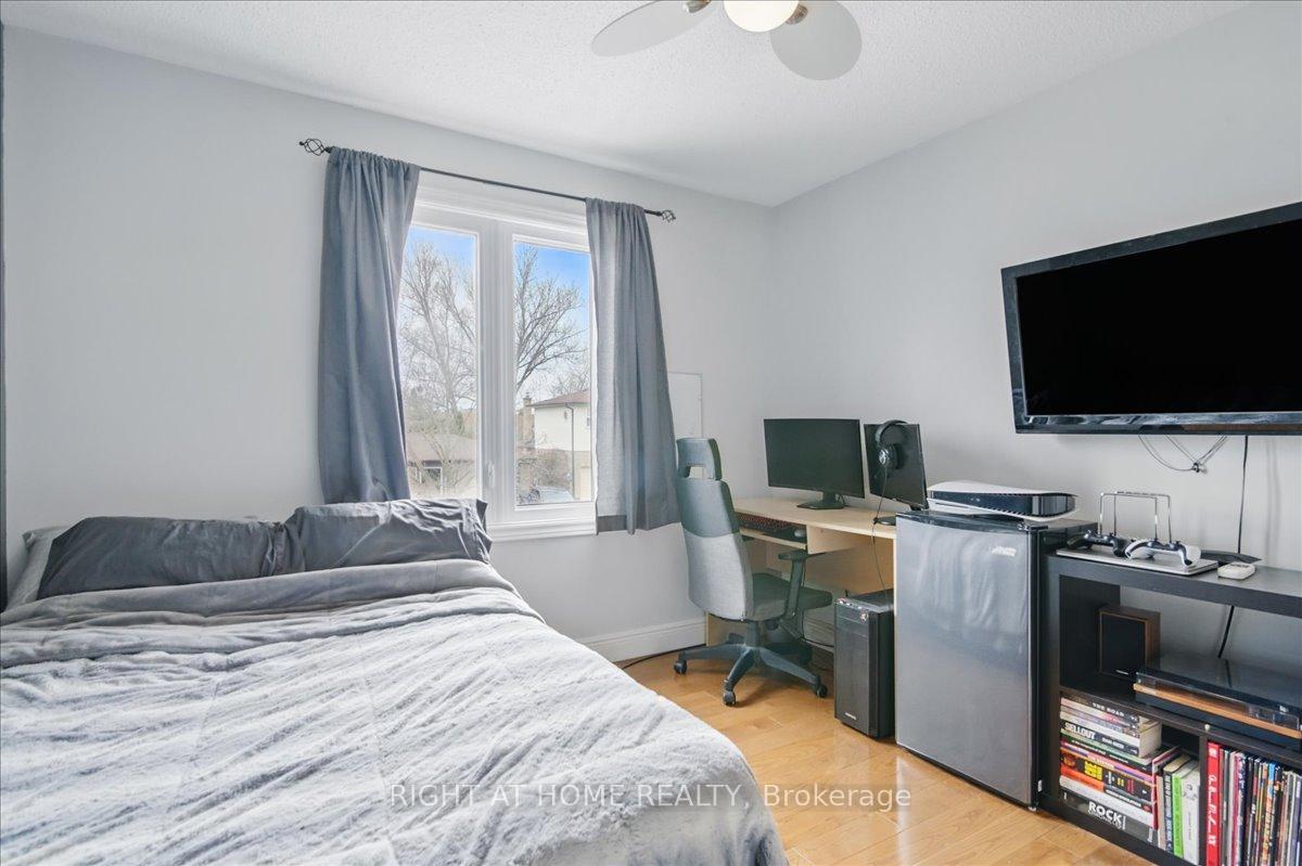 Photo 23 of 65 Heath Crescent, Scugog, Port Perry — HOMEH
