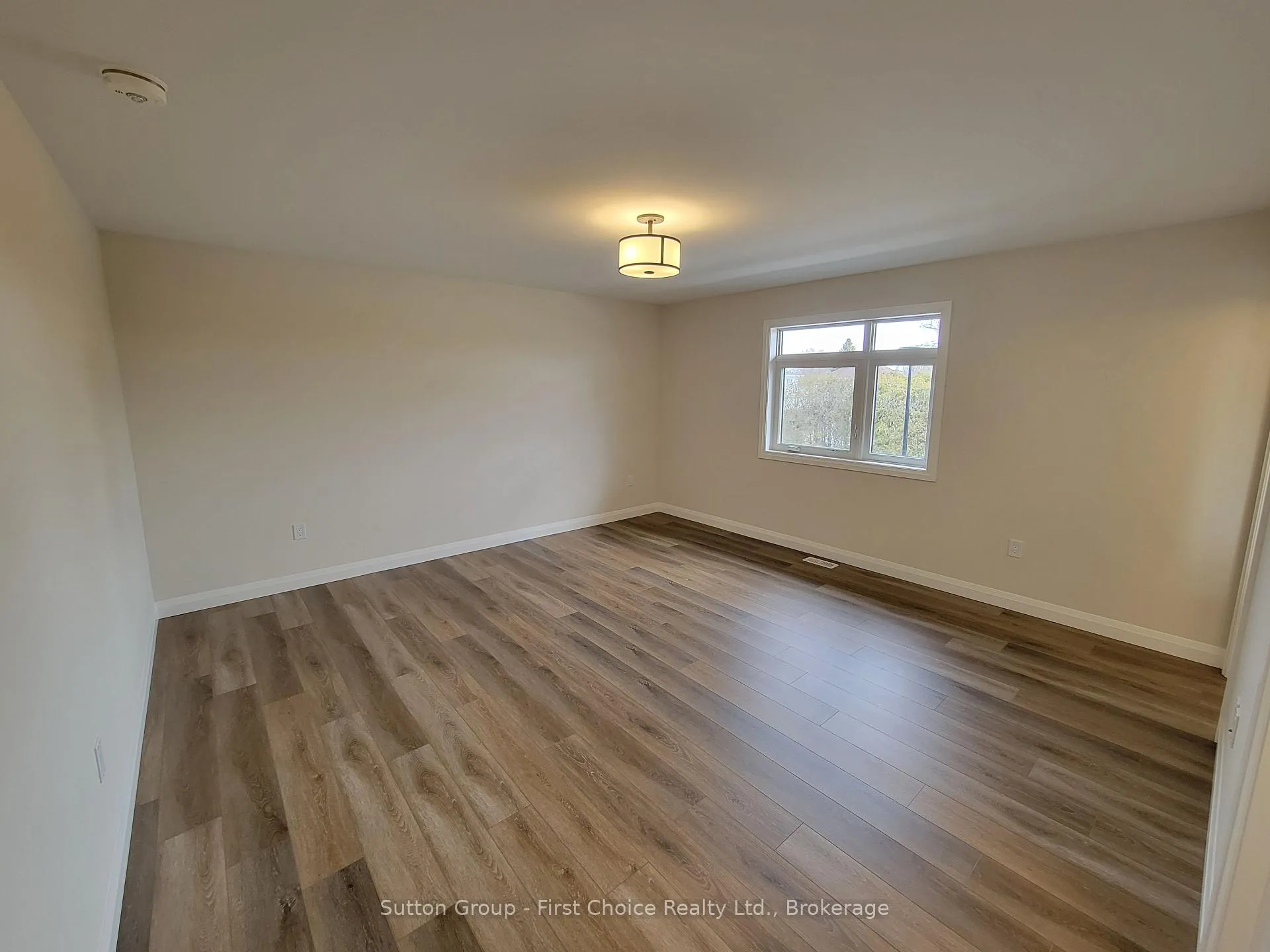 Photo 11 of 549 Albert Street, South Huron, Exeter — HOMEH