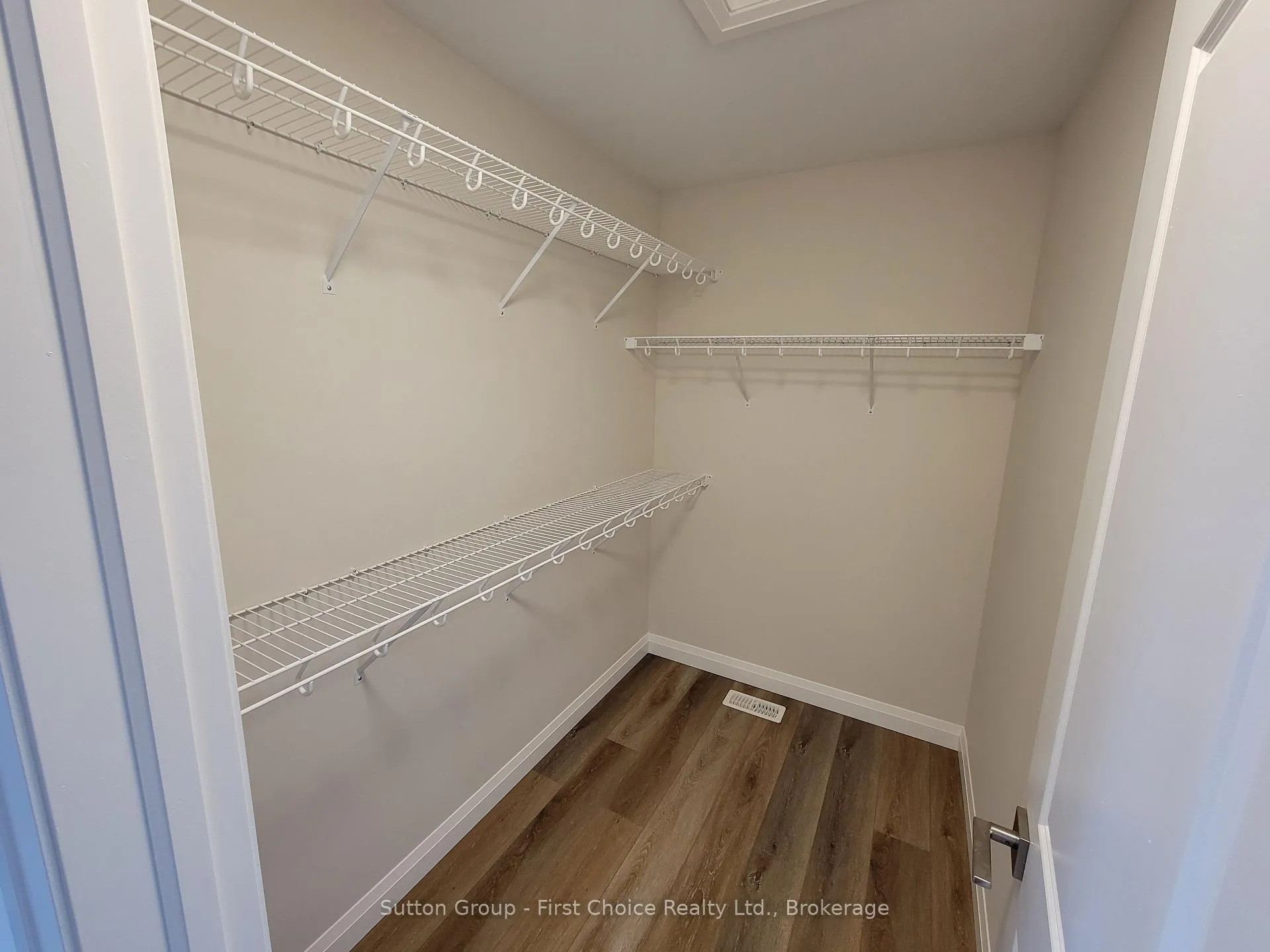 Photo 12 of 549 Albert Street, South Huron, Exeter — HOMEH