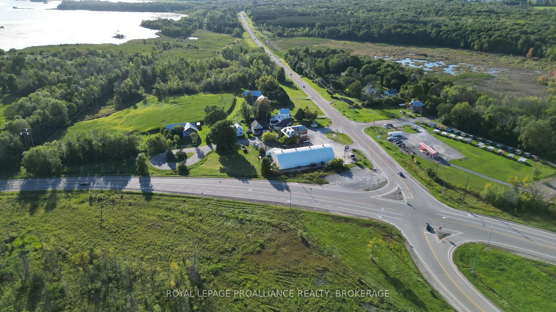 Photo 22 of 7719 Highway 42, Rideau Lakes, Rideau Lakes (South Crosby) Twp — HOMEH