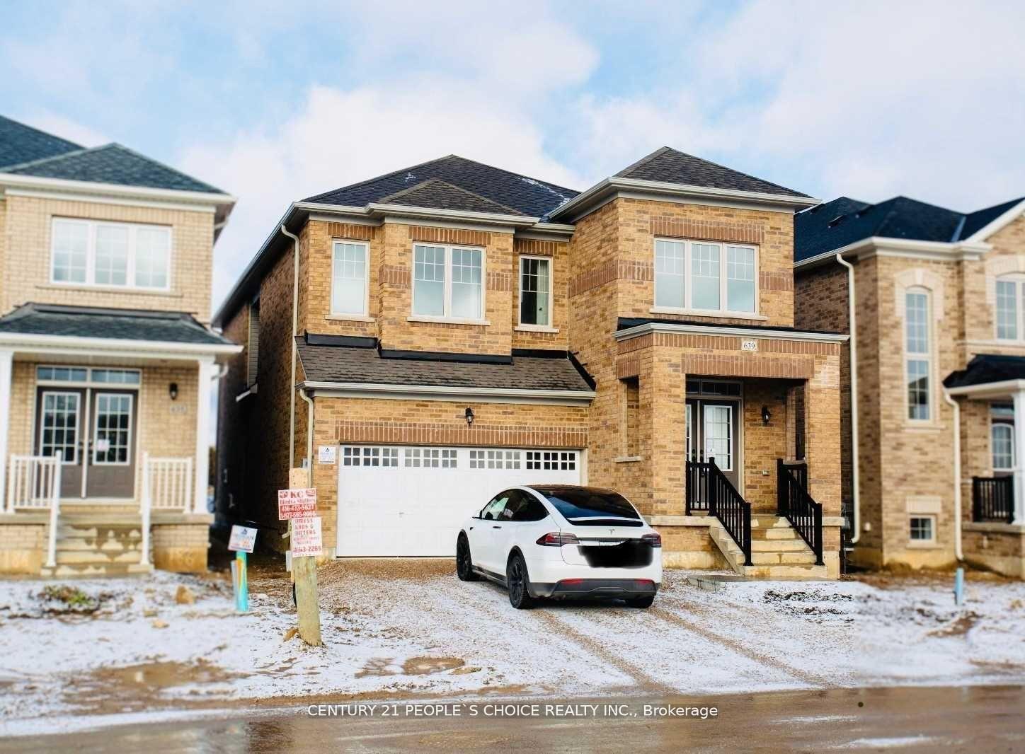 Front of 639 Anishinaabe Drive