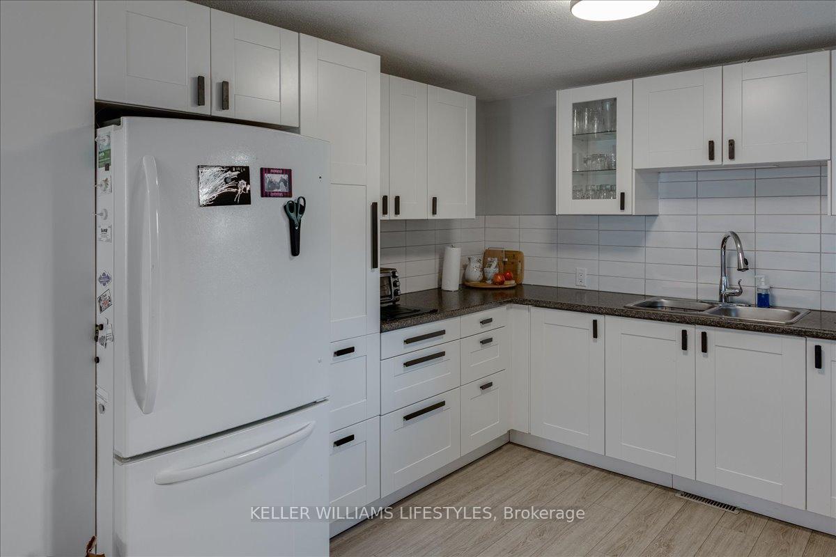 Photo 16 of 126 Pebble Beach Parkway, South Huron, Stephen Twp — HOMEH