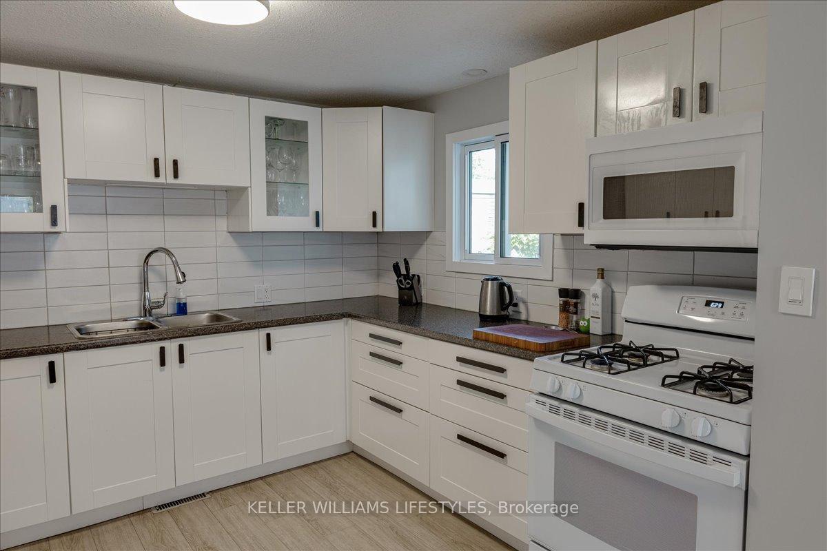 Photo 17 of 126 Pebble Beach Parkway, South Huron, Stephen Twp — HOMEH