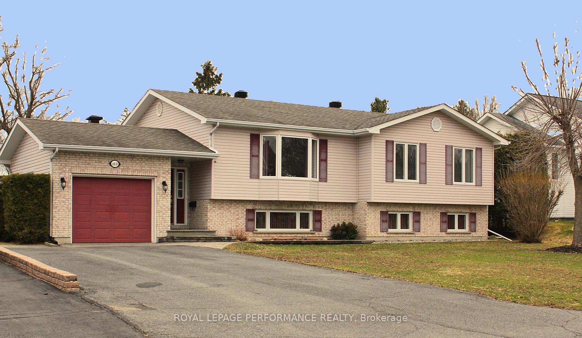 Photo 1 of 6818 Riverview Drive, South Glengarry, South Glengarry (Charlottenburgh) Twp — HOMEH