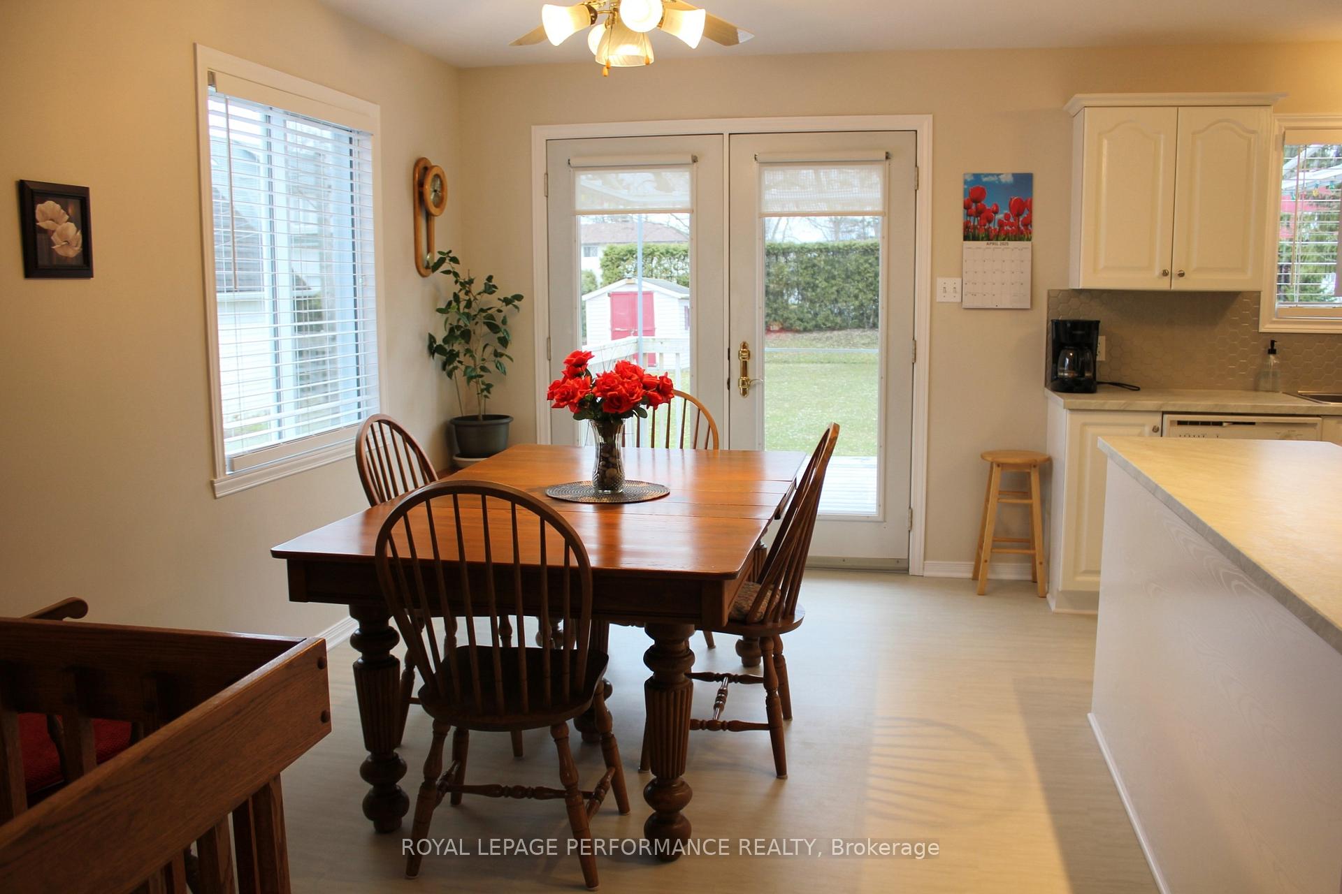 Photo 5 of 6818 Riverview Drive, South Glengarry, South Glengarry (Charlottenburgh) Twp — HOMEH
