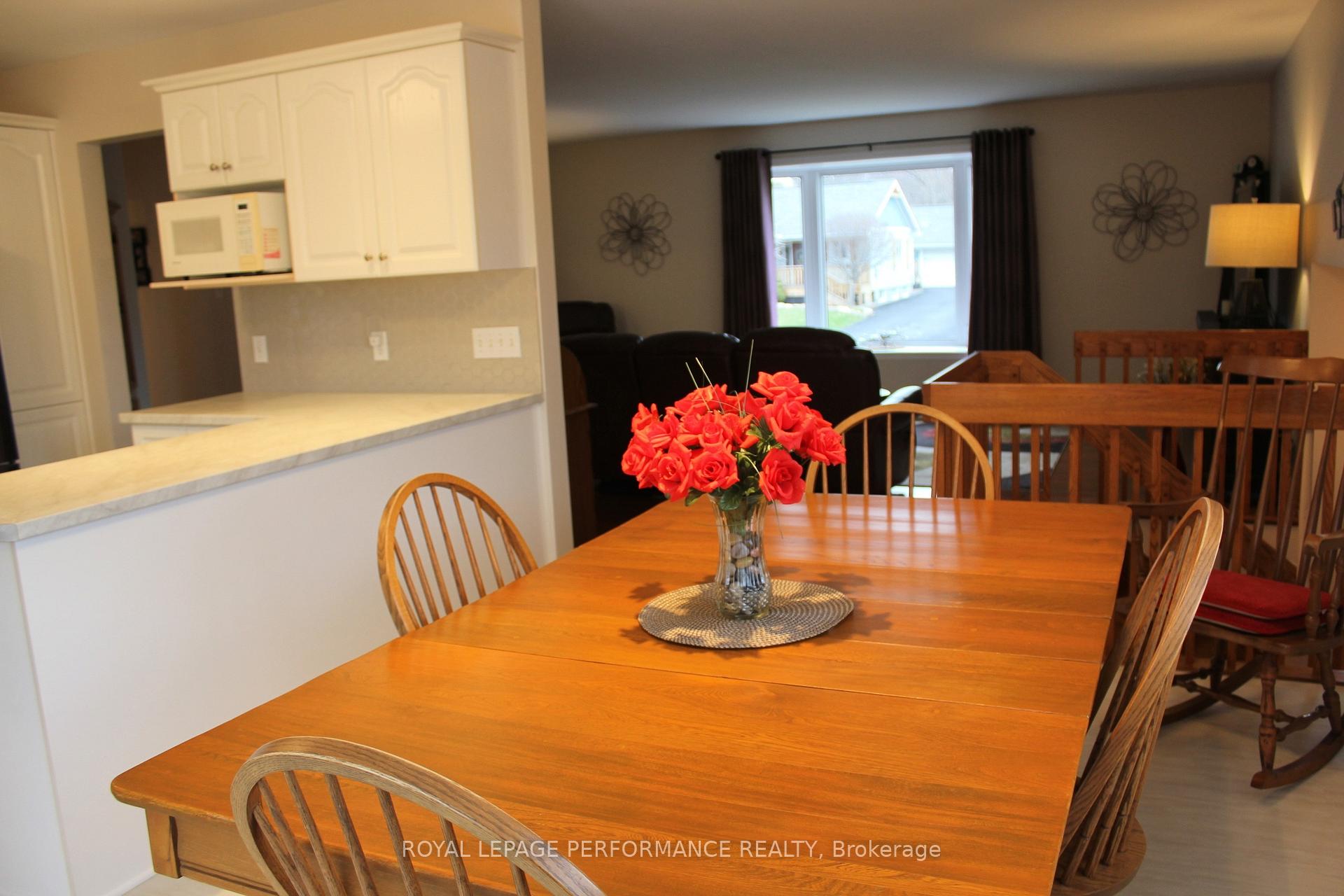 Photo 14 of 6818 Riverview Drive, South Glengarry, South Glengarry (Charlottenburgh) Twp — HOMEH