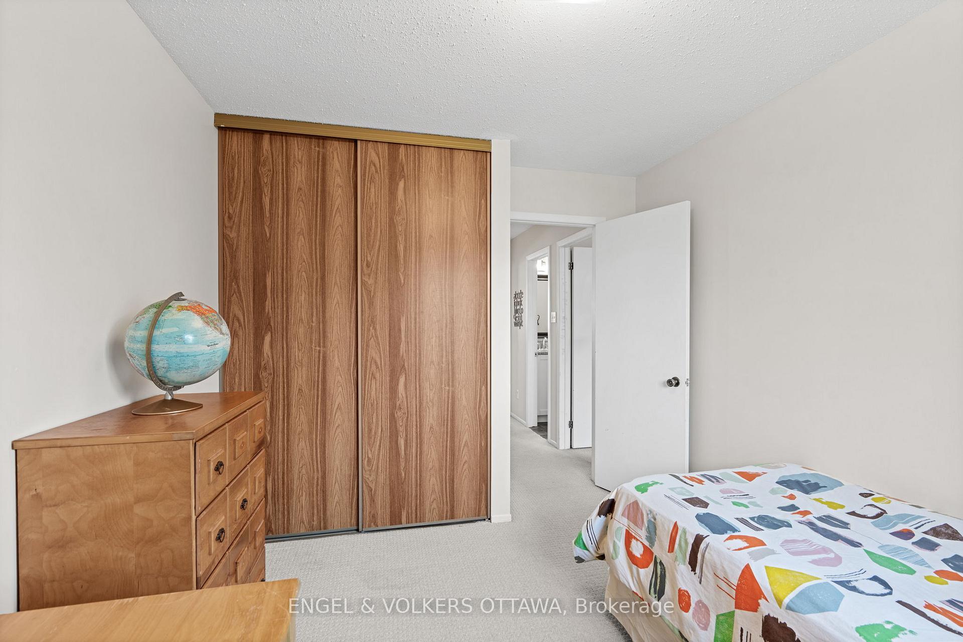 Photo 29 of 96 Craig Henry Drive, Ottawa, Craig Henry/Woodvale — HOMEH